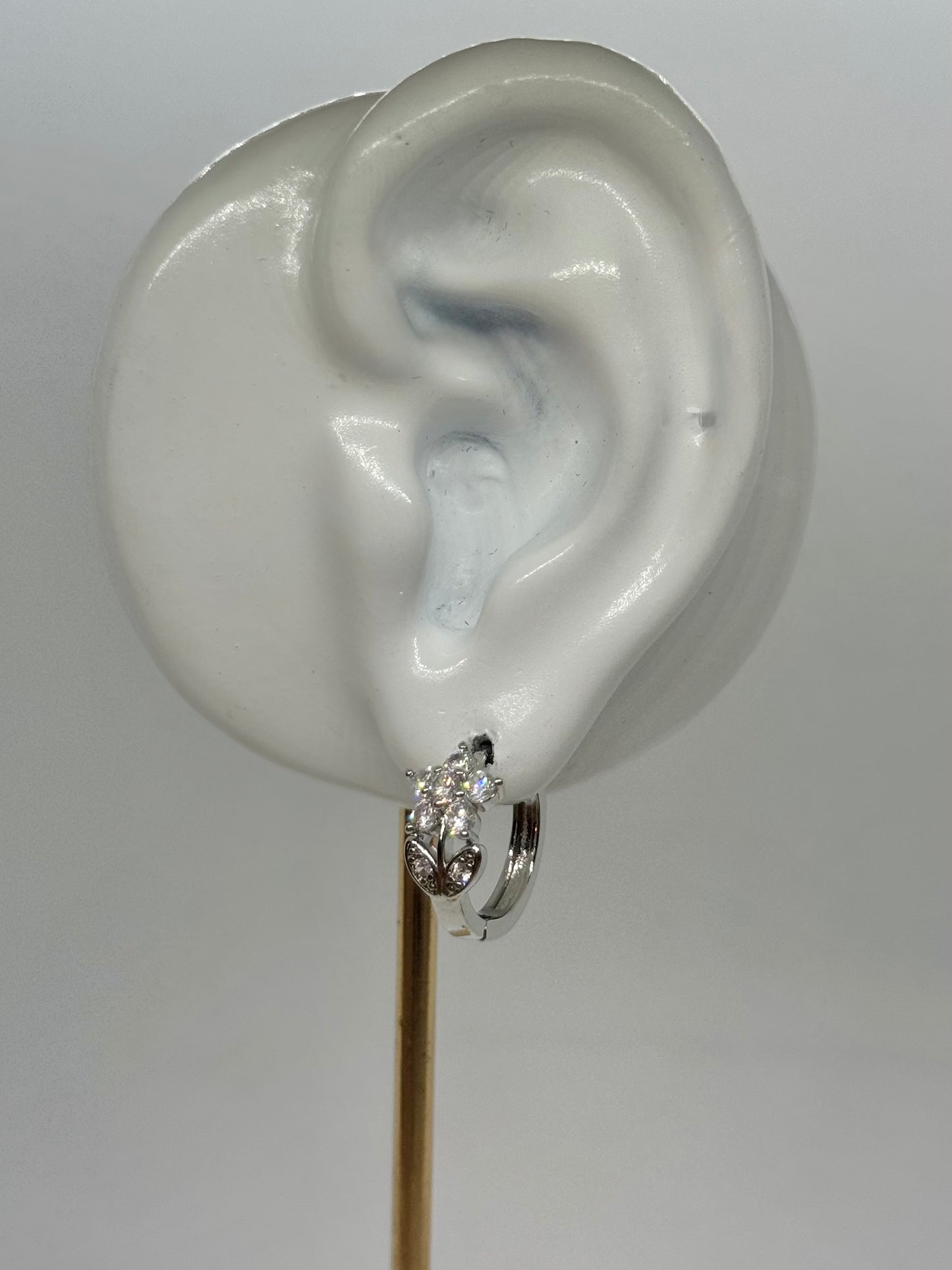 White Gold Earrings 4748