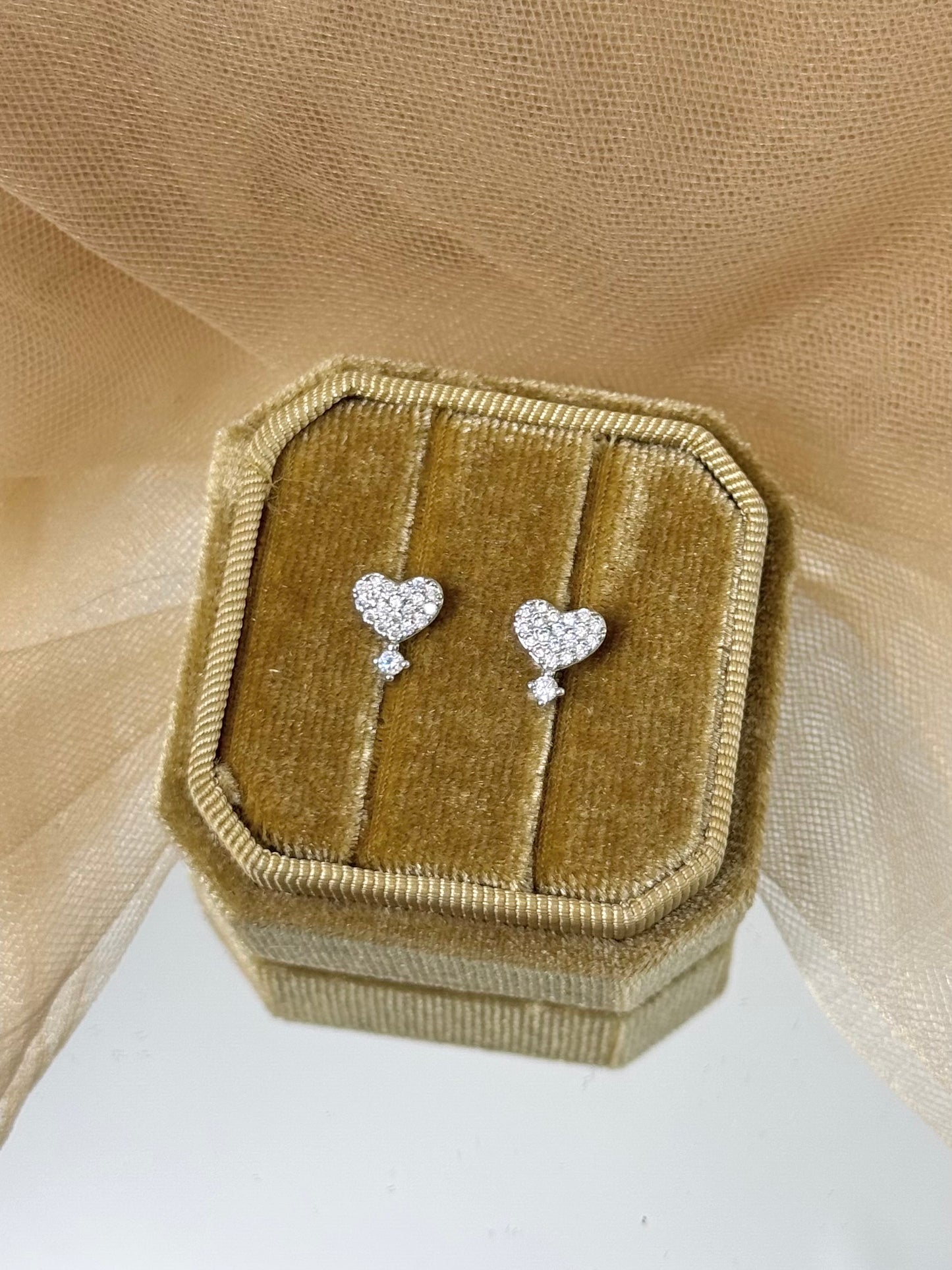 White Gold Earrings 4755