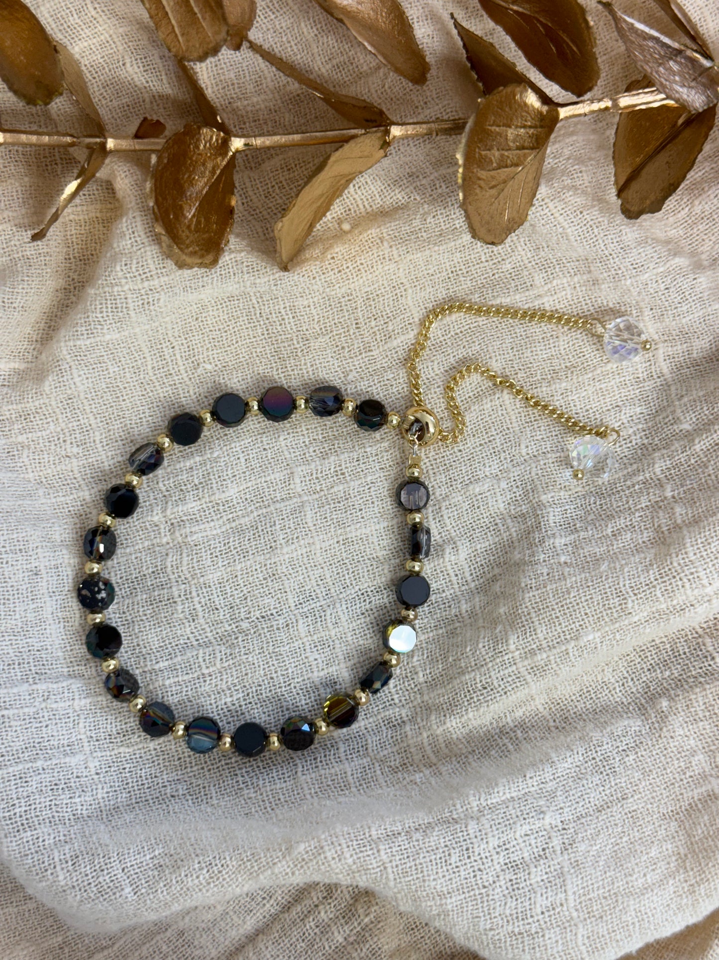 timeless jewellery, perfect gift for her, elegant jewellery, dainty jewellery, simple jewellery, classic gold bracelet, fashion accessories, sleek jewellery, trendy jewellery, lightweight bracelet, stylish jewellery, simple bracelet, dangling bracelet, dangle, multicolored bracelet, beaded bracelet, black bracelet, black beads bracelet