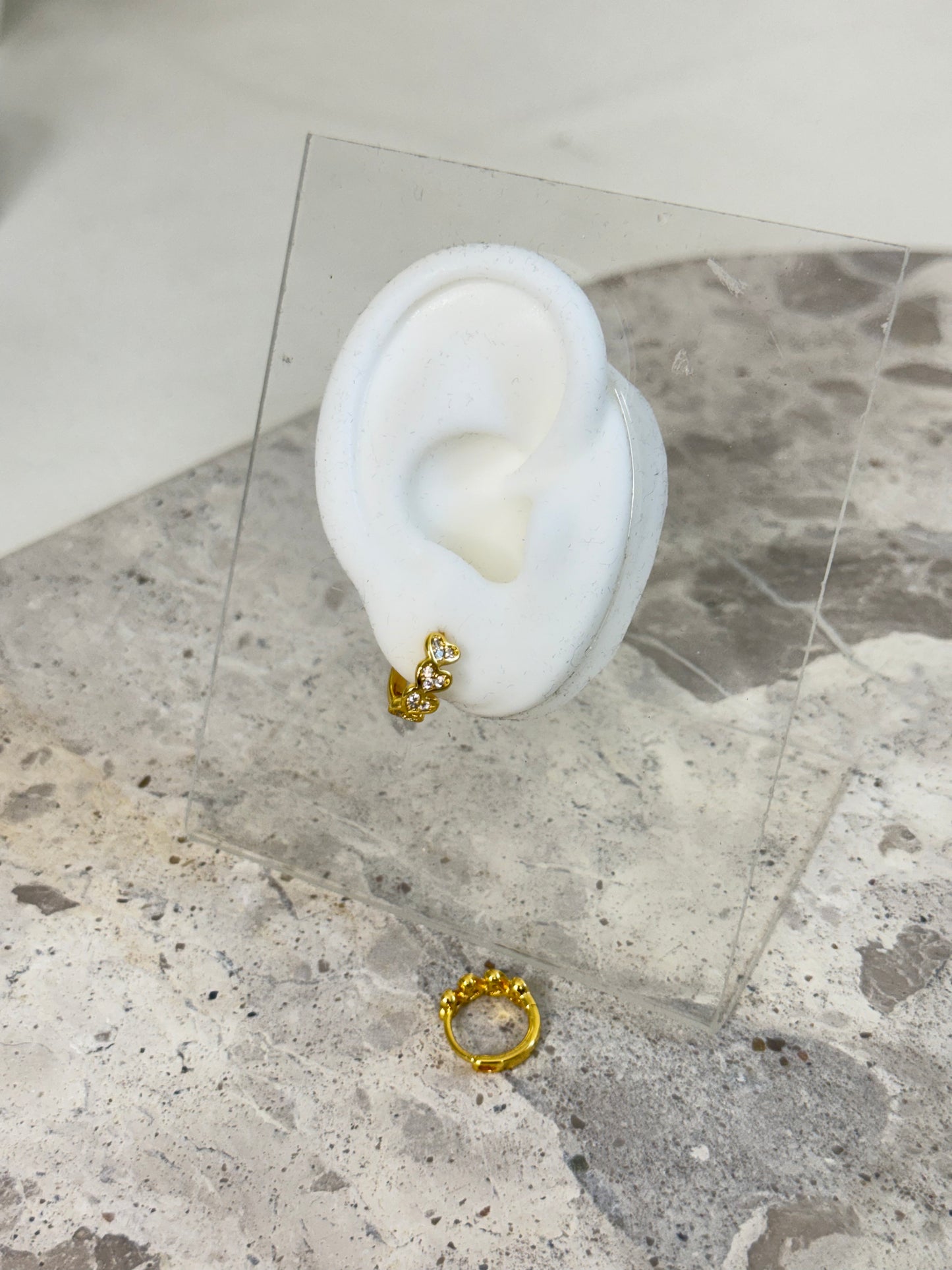 stone earrings, yellow gold earrings, drop earrings, hoop earrings, australia earrings, simple earrings, stud earrings, affordable earrings, cheap earrings, waterproof earrings, heart stone earrings, heart earrings