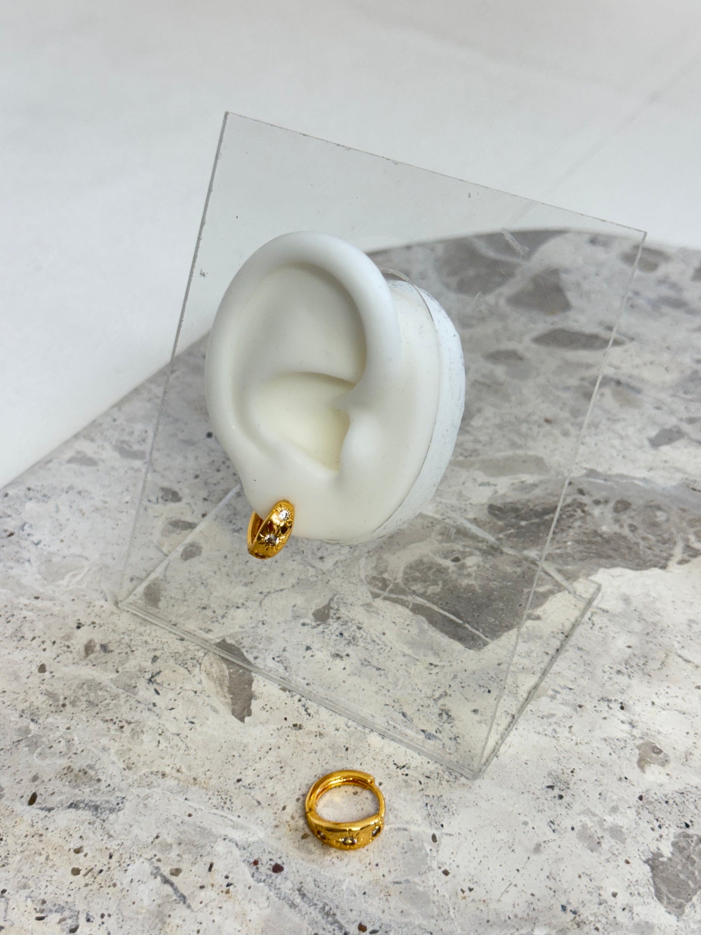 rose gold earrings, hoop earrings, drop earrings, stone earrings, stud earrings, australia earrings, simple earrings, sparkling earrings, affordable earrings, cheap earrings, waterproof earrings, earrings for any occasion, versatile earrings, black earrings, red earrings, green earrings, yellow earrings, blue earrings, heart earrings, cute earrings, flower earrings, unique design earrings