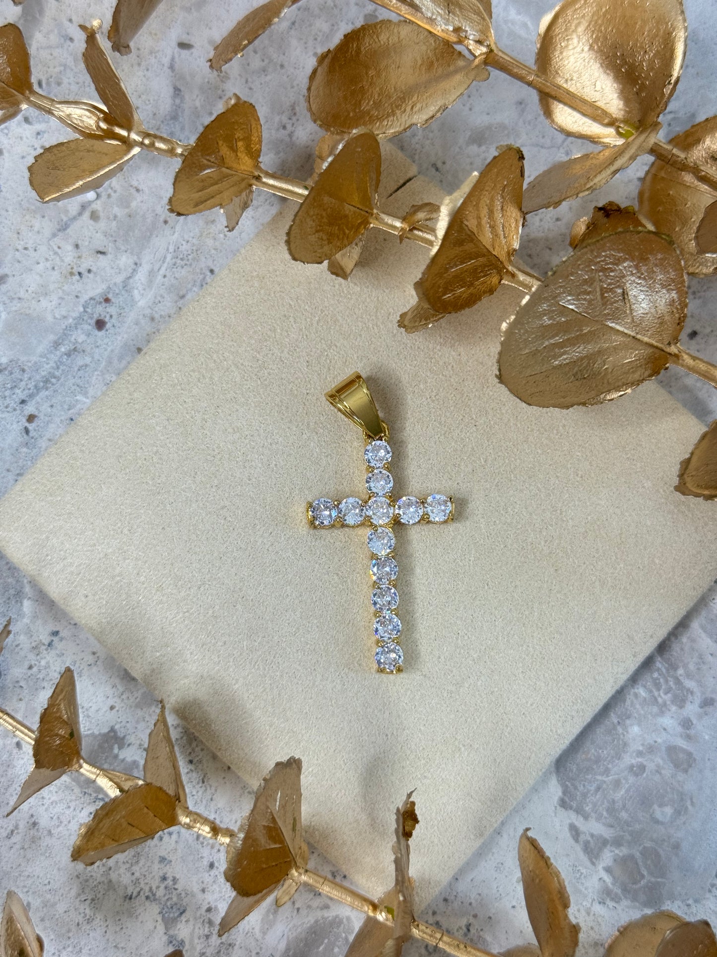 gold pendant, simple pendant, timeless design pendant, pendant for any occasion, cute pendant, versatile pendant, pendant for necklace, bold pendant, statement pendant, stone pendant, cross pendant, faith pendant, religious pendant