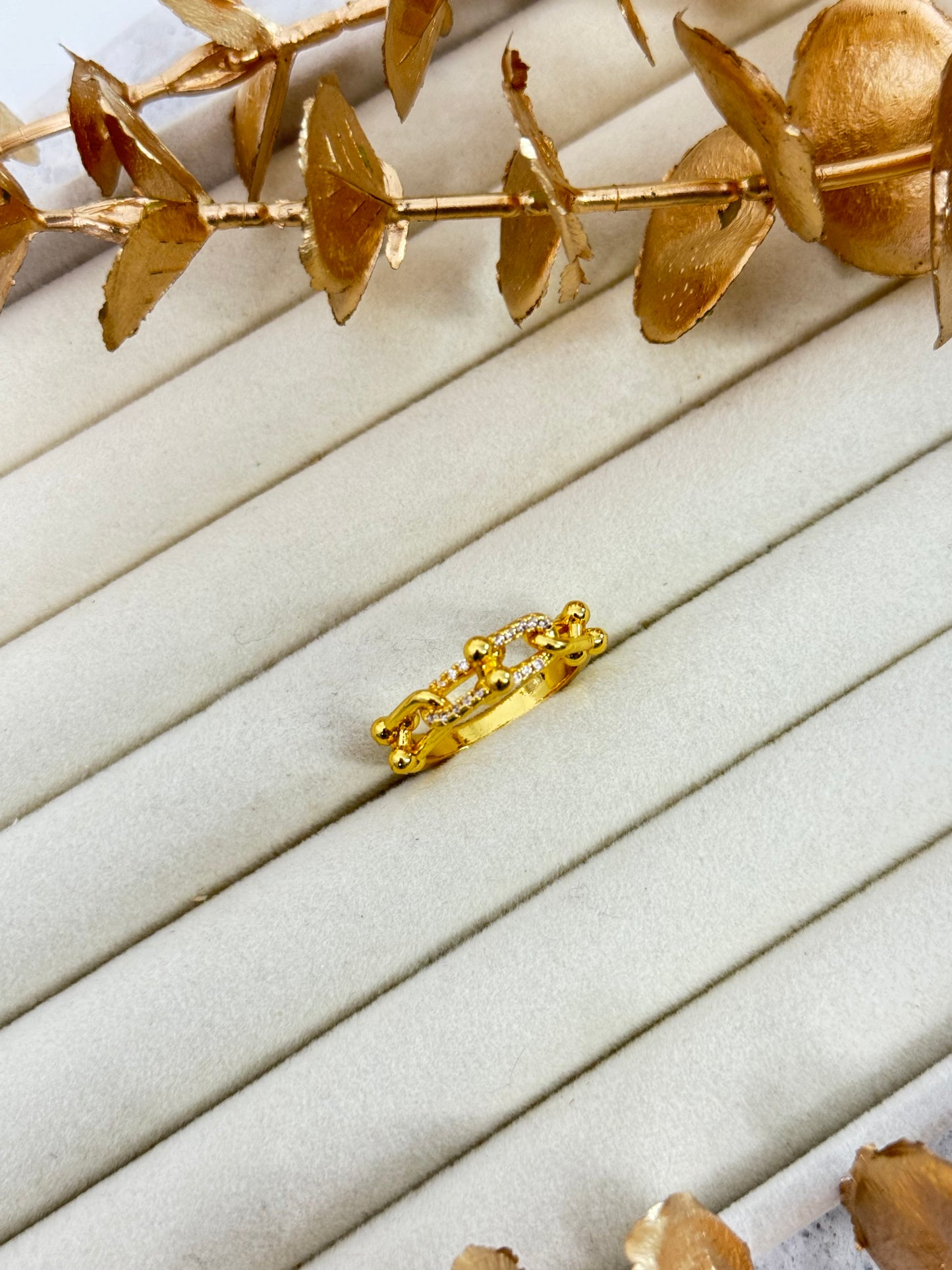 Ada in Stone | Ring