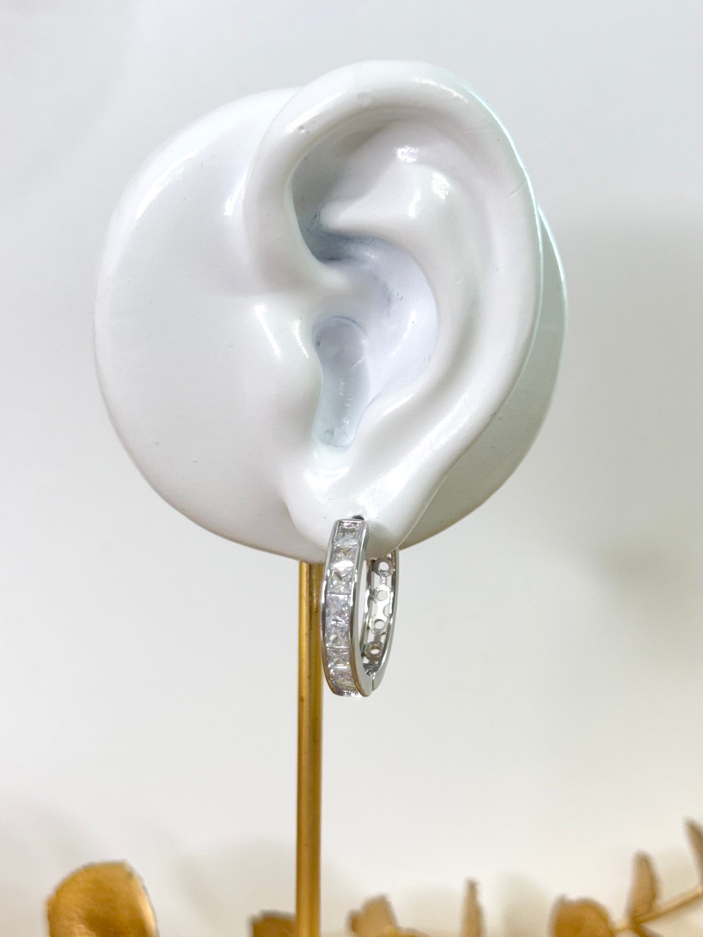 stone earrings, white gold earrings, hoop earrings, australia earrings, simple earrings