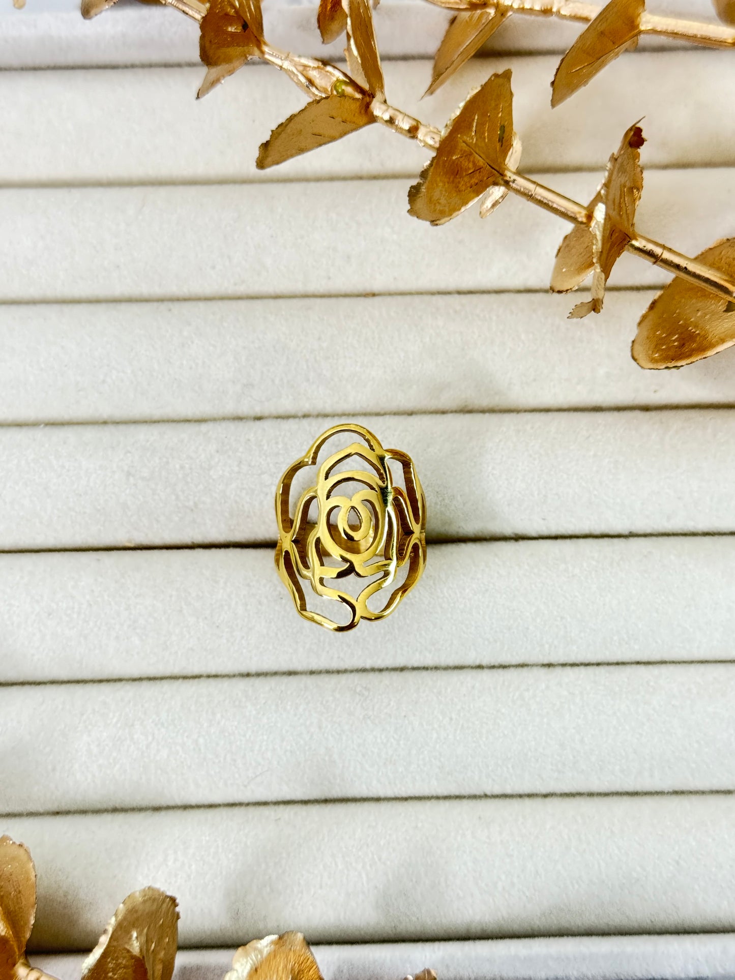 The Flora Ring 1349