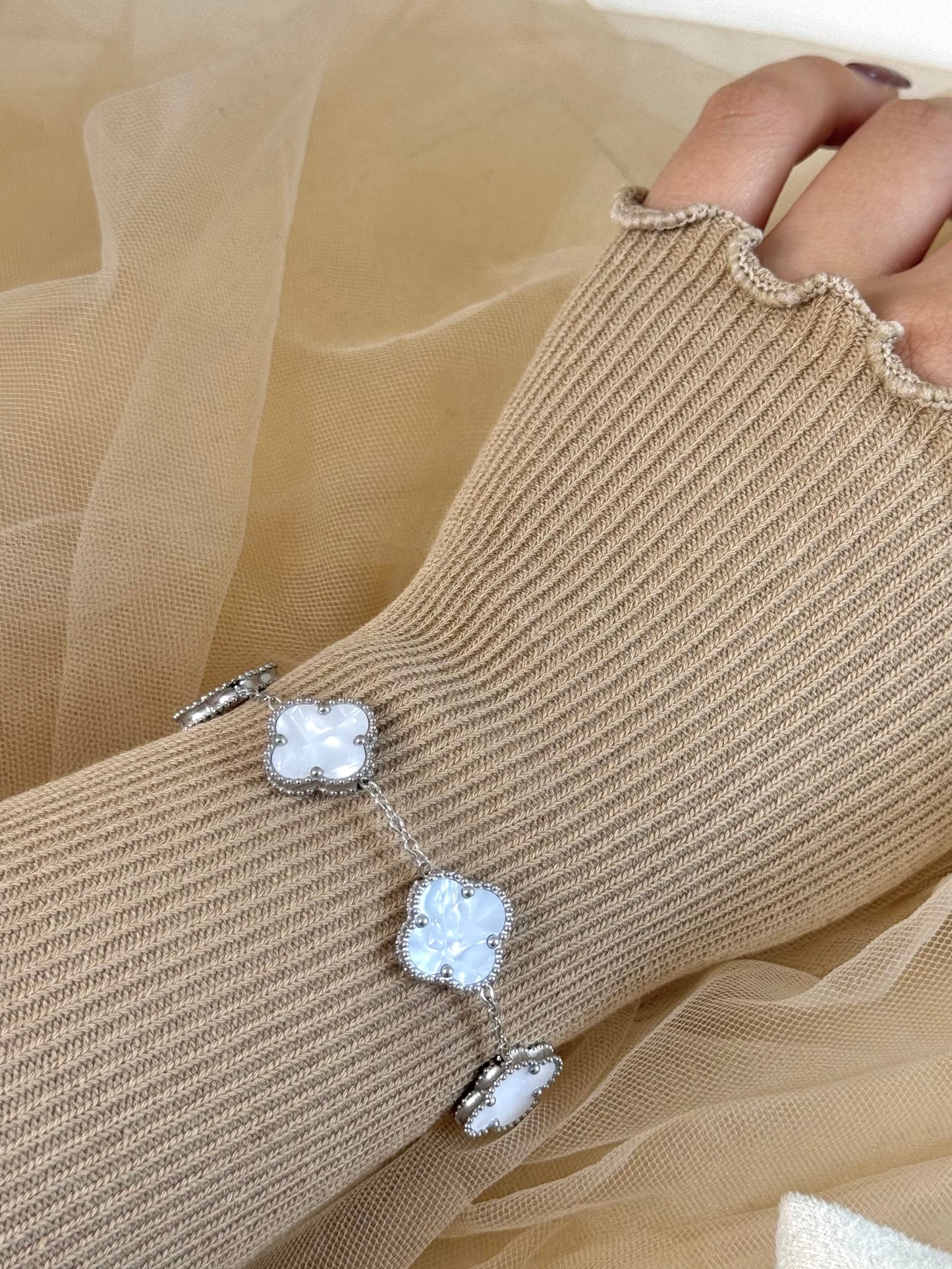 white silver clover, clover white silver, white and silver clover, large clover bracelet
