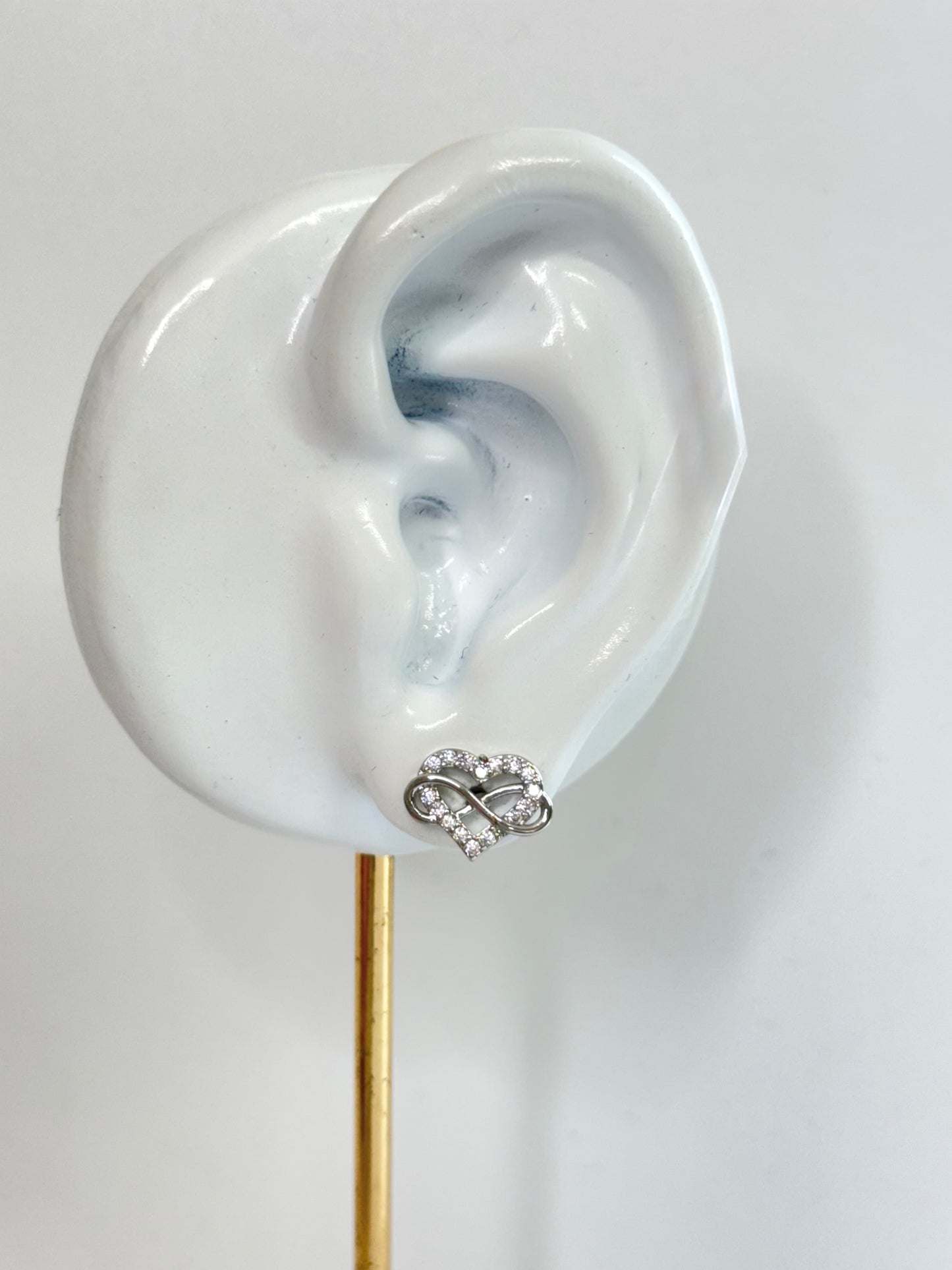 White Gold Earrings 3611