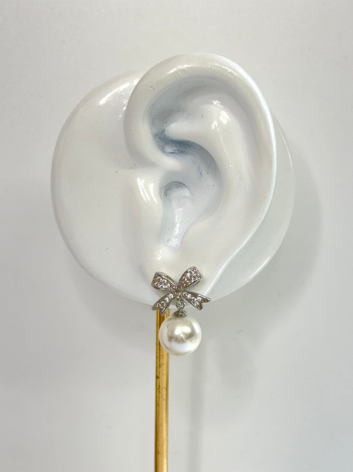 White Gold Earrings 3618
