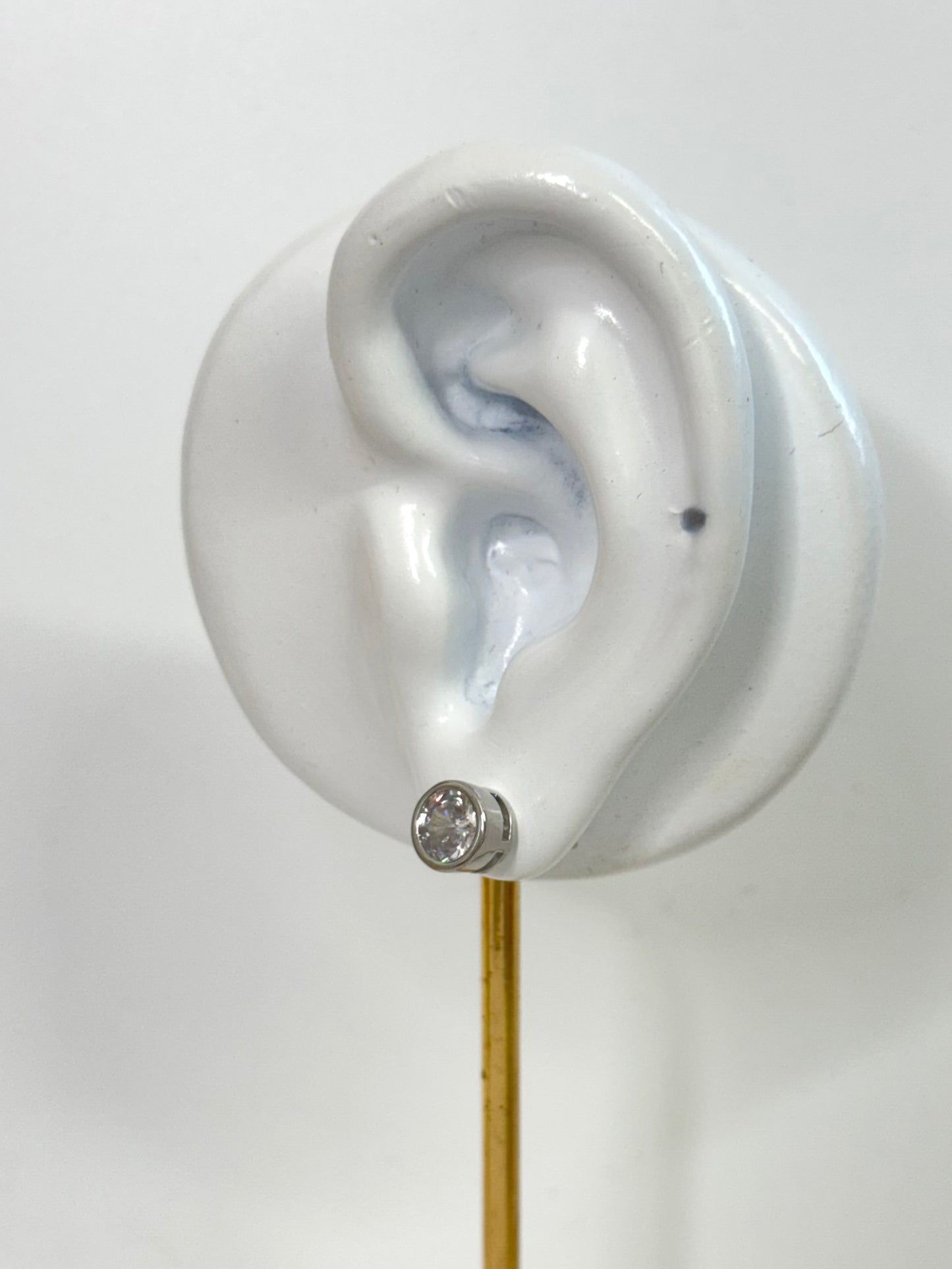 White Gold Earrings 1676