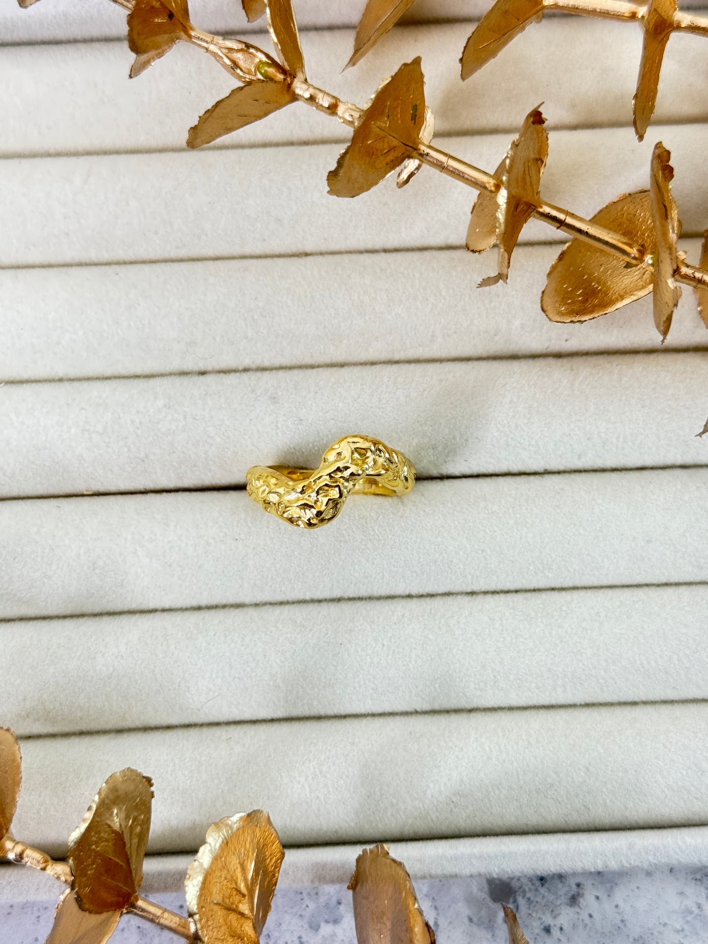 Ring 1334