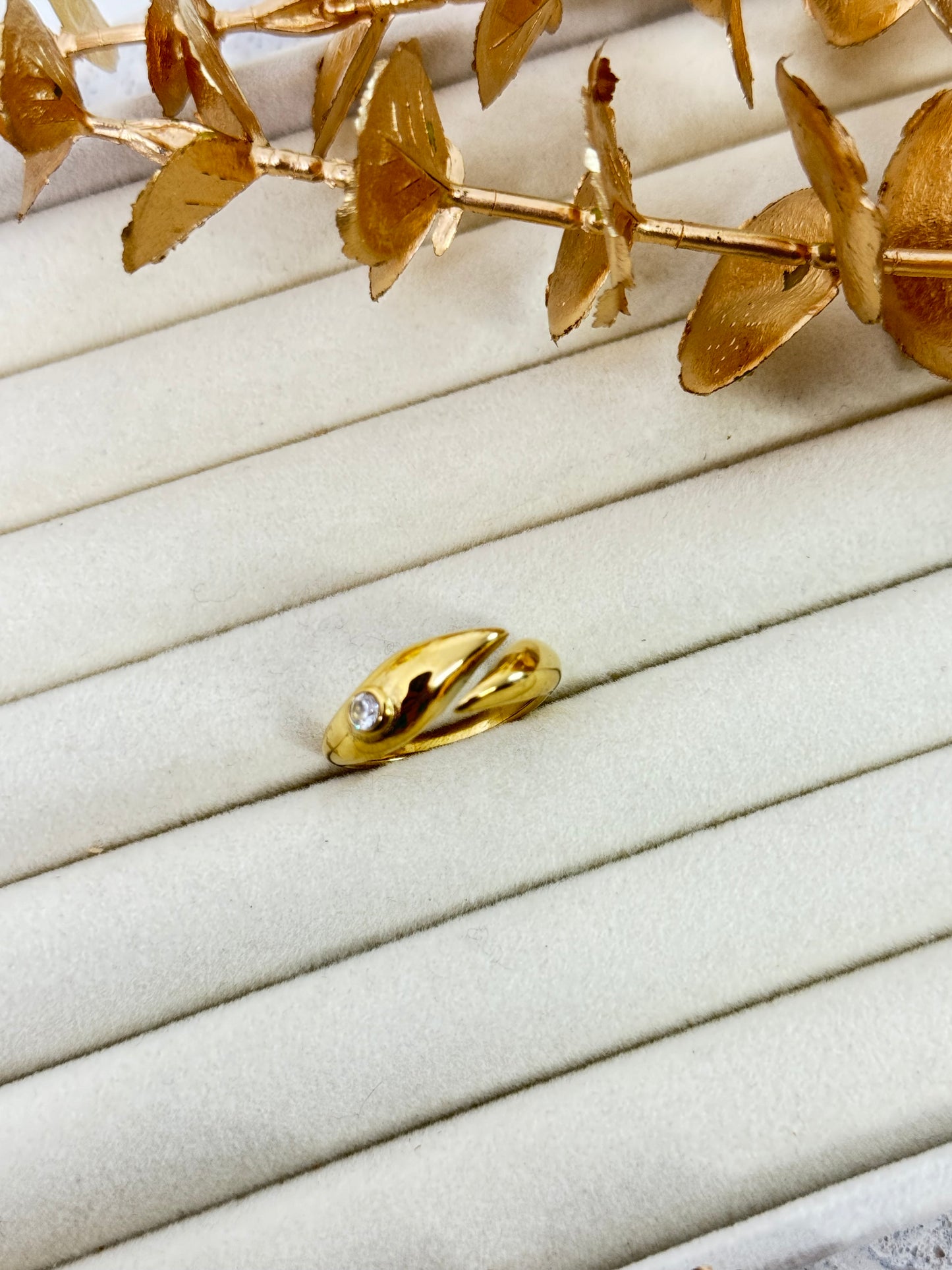 River Ring 1351