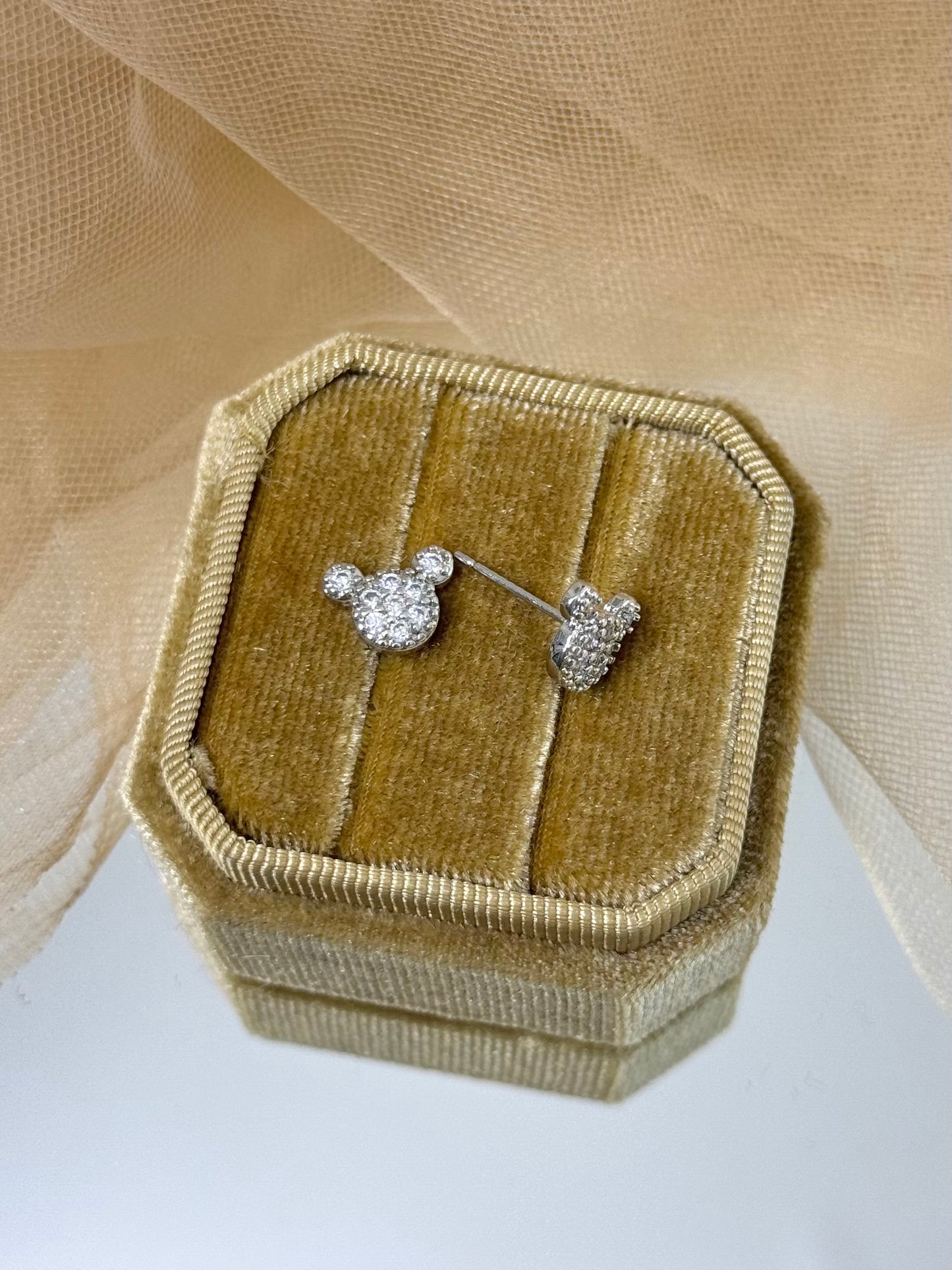 White Gold Earrings 4756