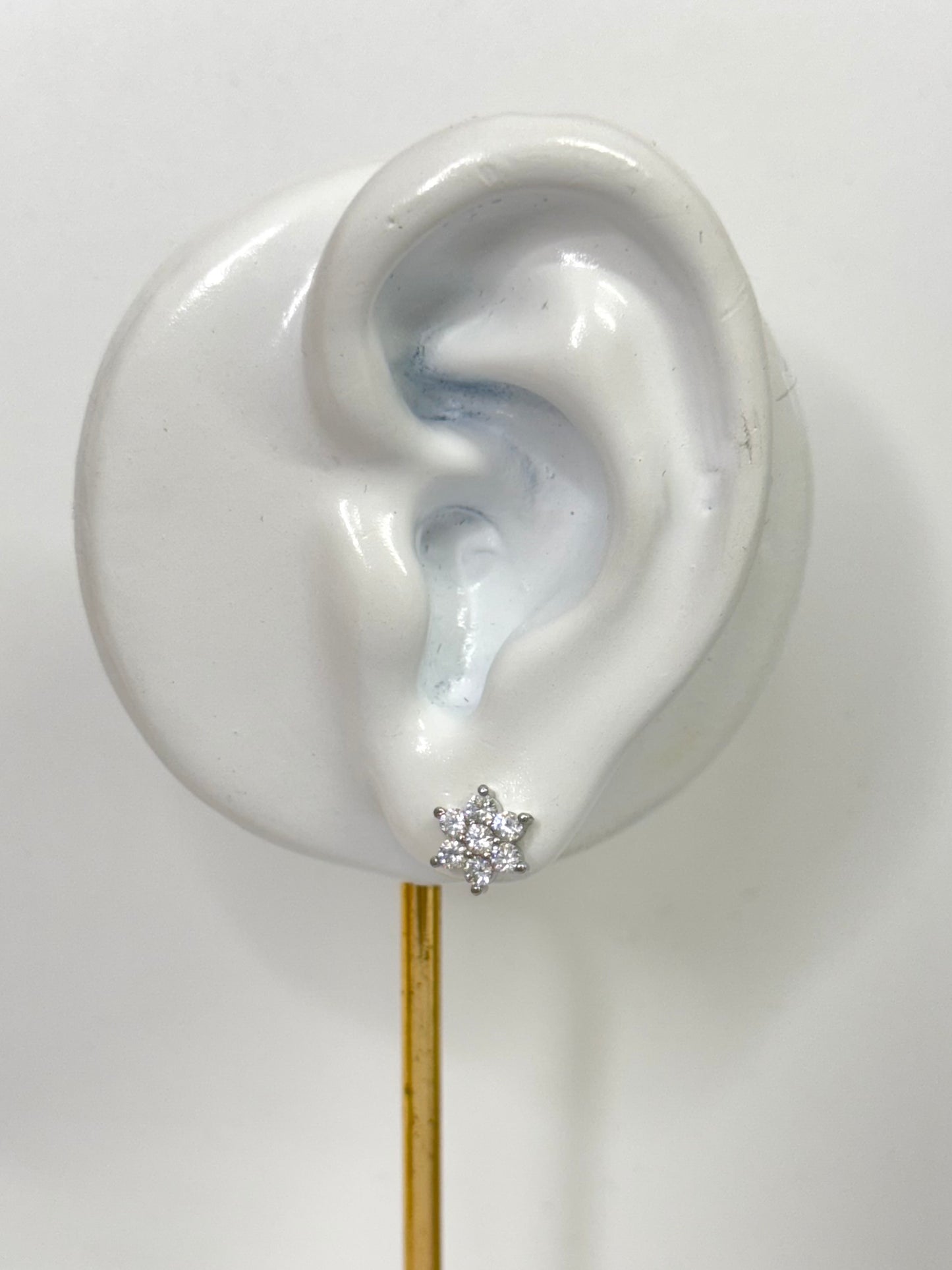 White Gold Earrings 1699