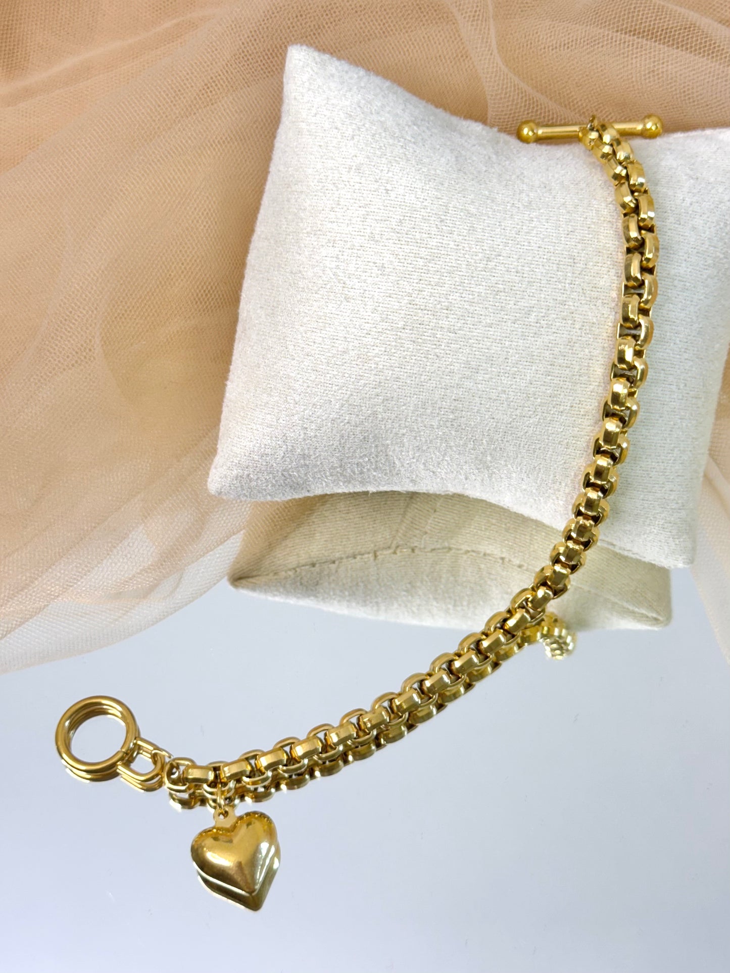 Adalee in Gold Bracelet 4216