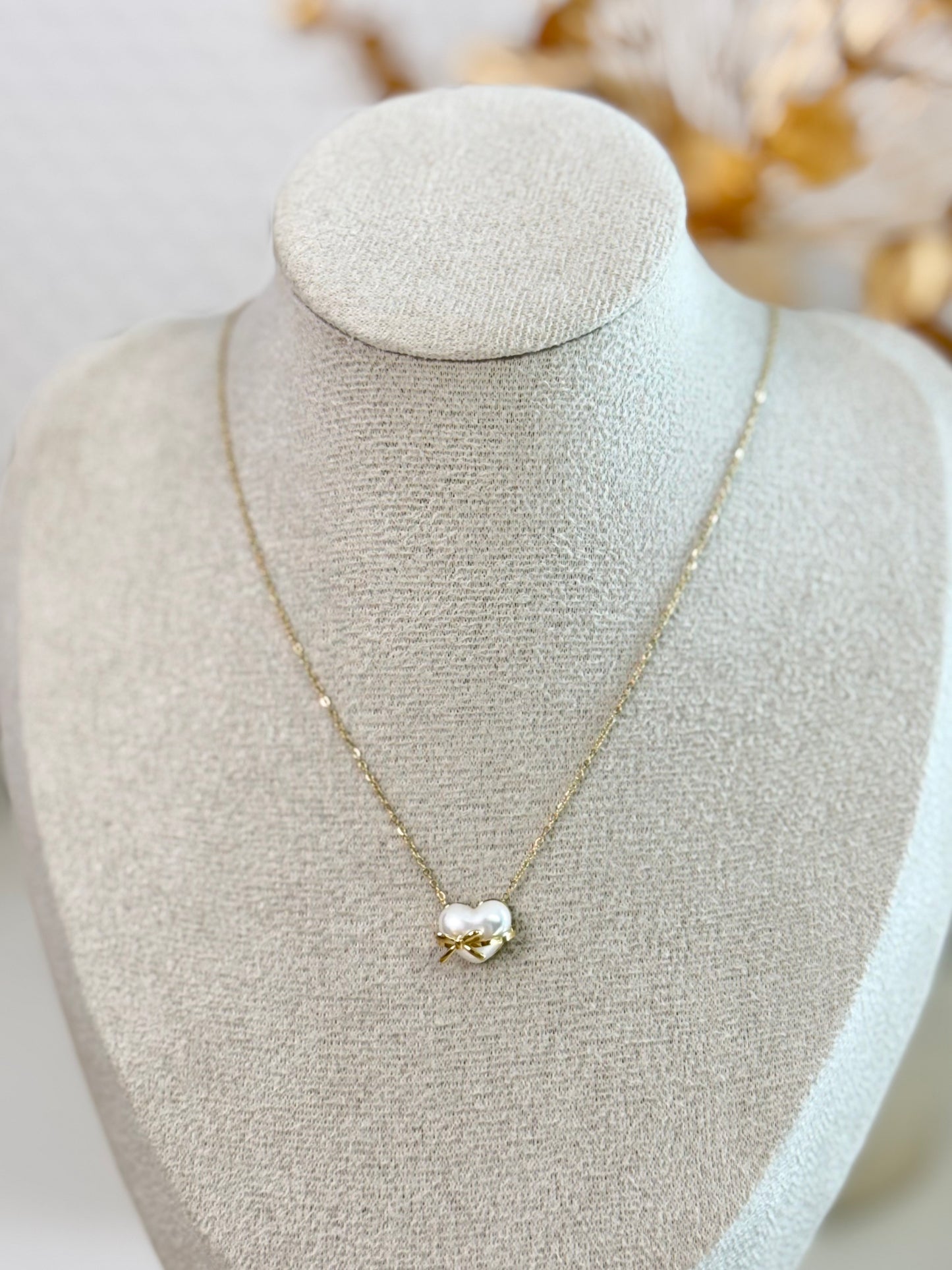 Flat Chain Necklace, Minimalist Jewelry, Everyday Necklace, Layering Necklace
Gold Chain Necklace, Timeless Jewelry, Simple Necklace, Perfect Gift for Her
Elegant Necklace, Dainty Jewelry, Classic Gold Chain, Fashion Accessories
Sleek Necklace, Trendy Jewelry, Lightweight Chain, Stylish Gift Idea
Statement Necklace, Modern Jewelry, Versatile Chain, Women's Fashion Necklace
Luxury Necklace, Hypoallergenic Jewelry, Durable Chain, Non-Tarnish Necklace
Chic Necklace, Birthday Gift, Anniversary Jewelry, Must-Hav