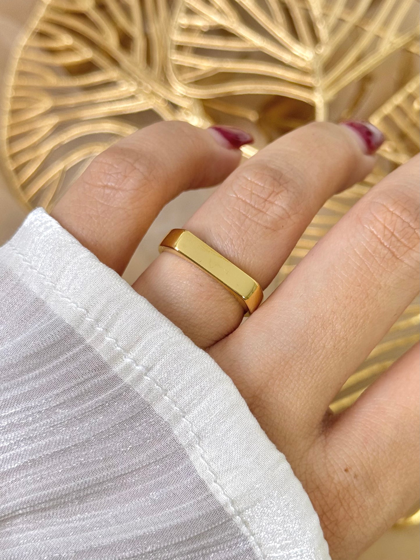 Ila Signet Ring