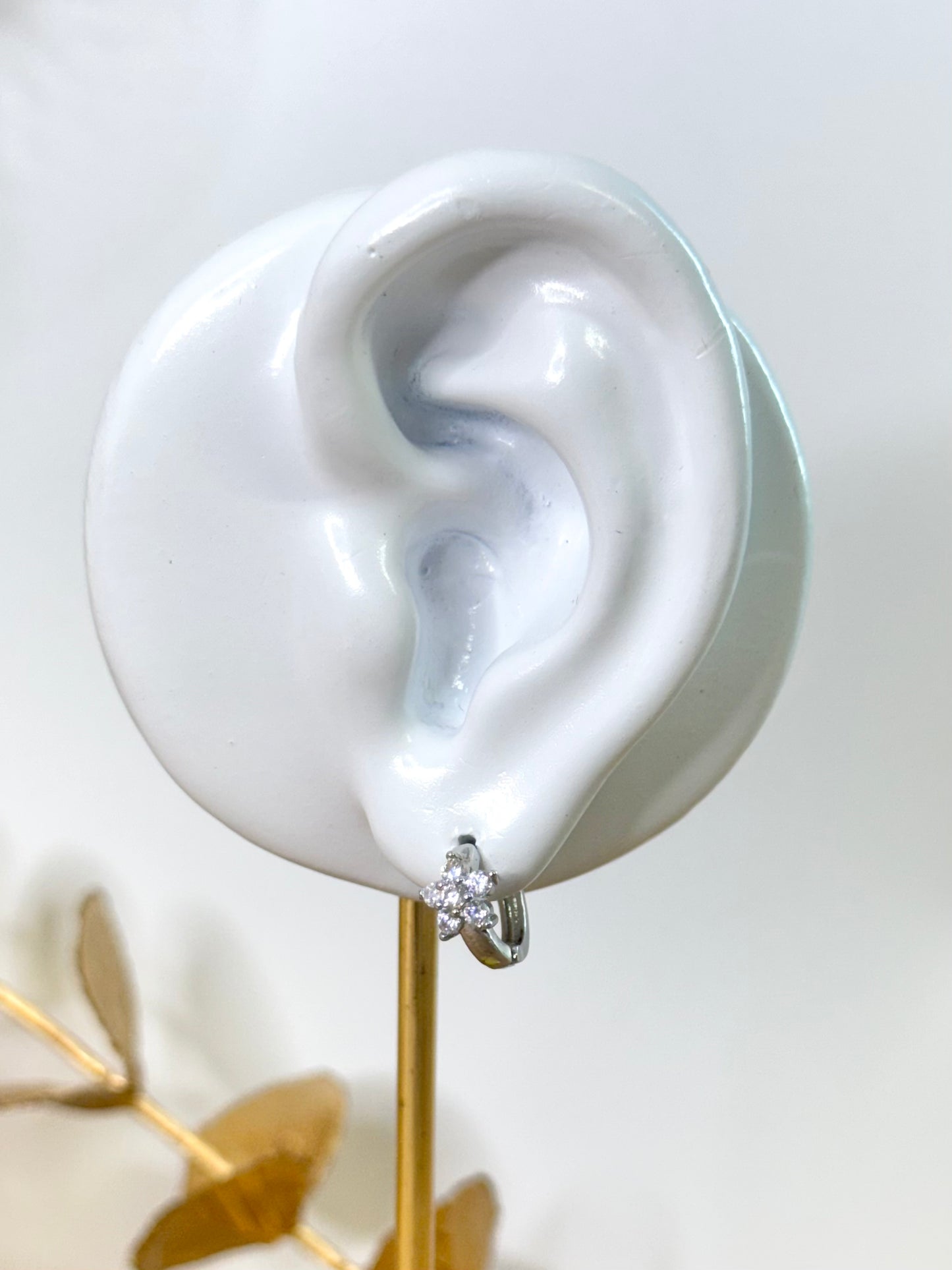 White Gold Earrings 4241