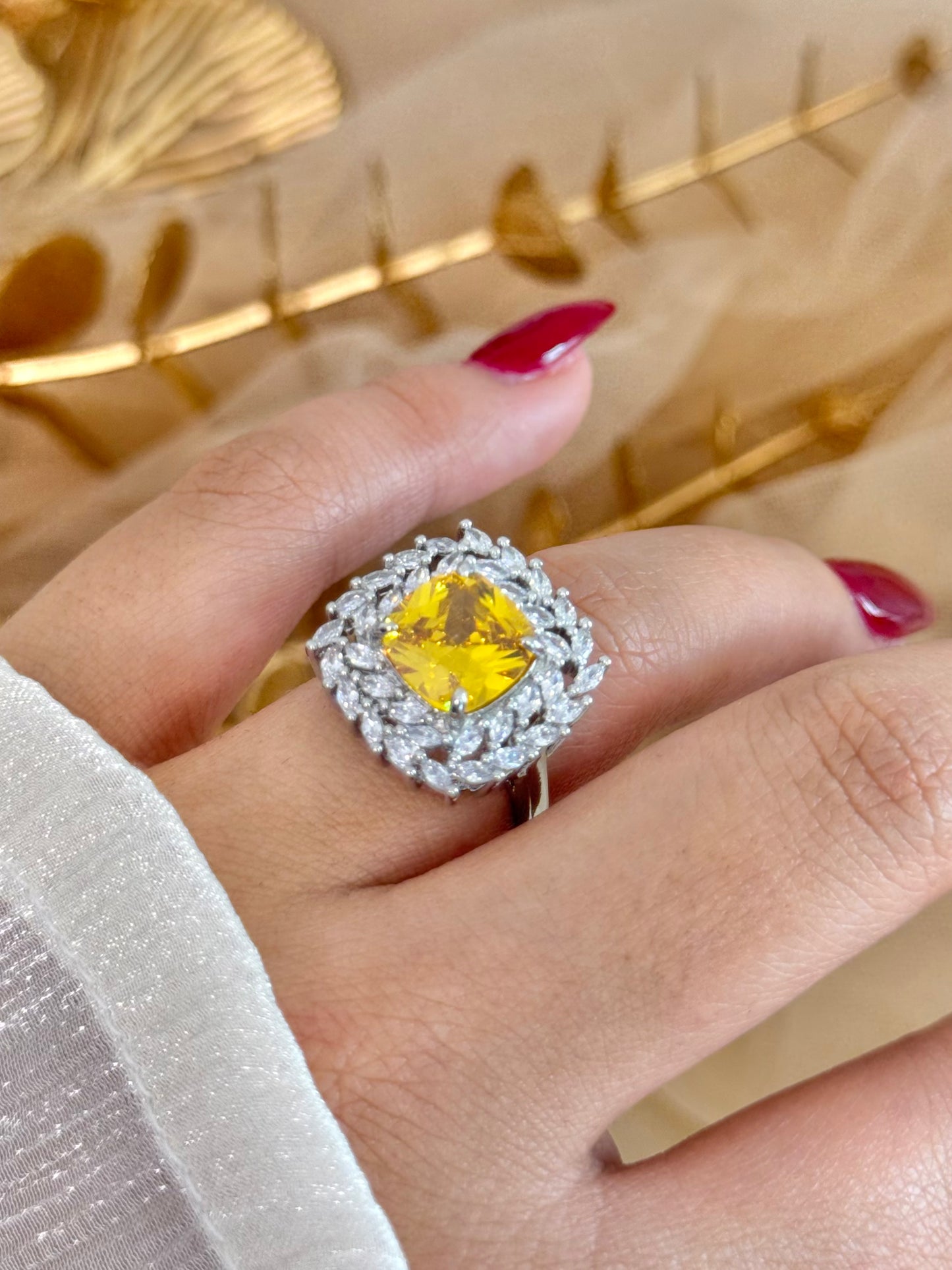 Ring 3992