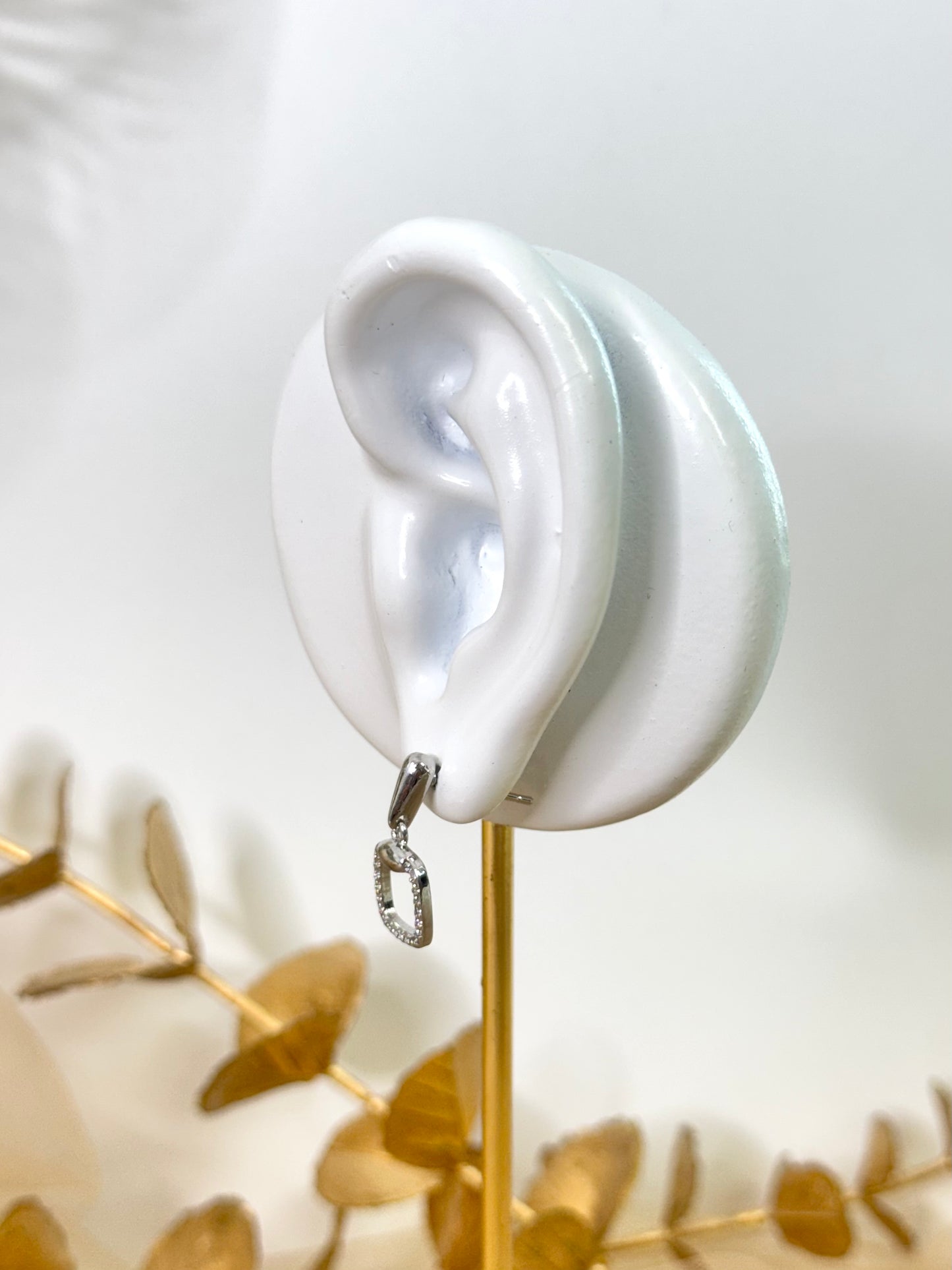 White Gold Earrings 4235