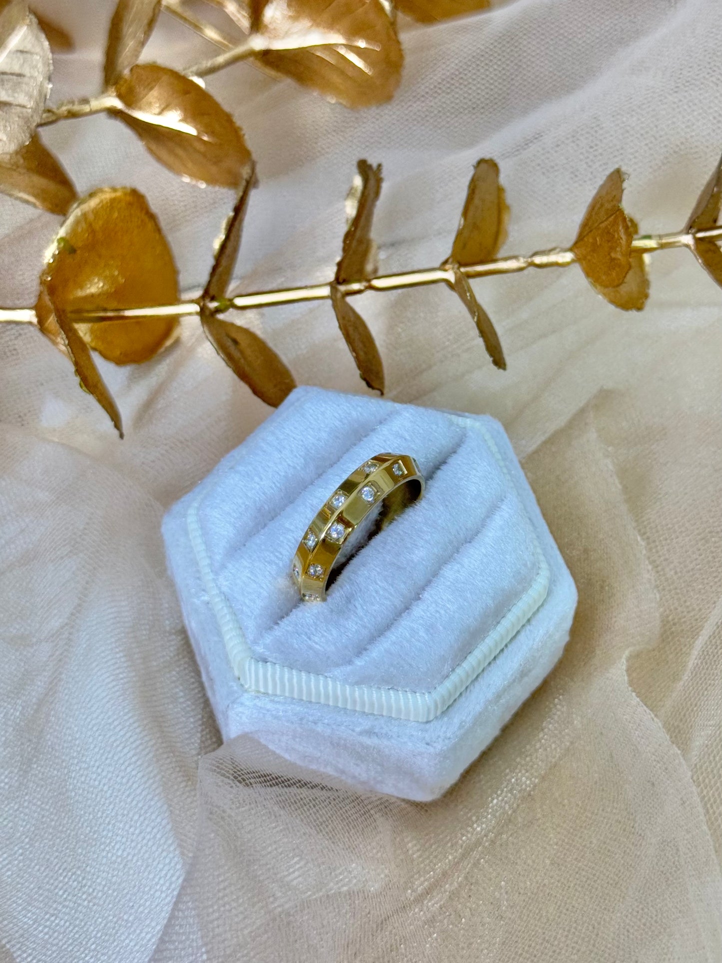 Kaleen Ring 4111
