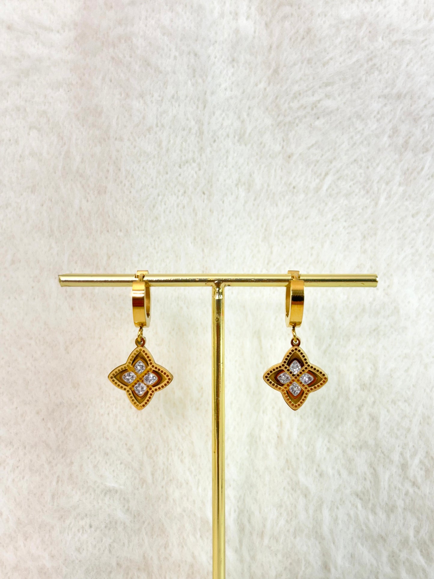 Earrings 997