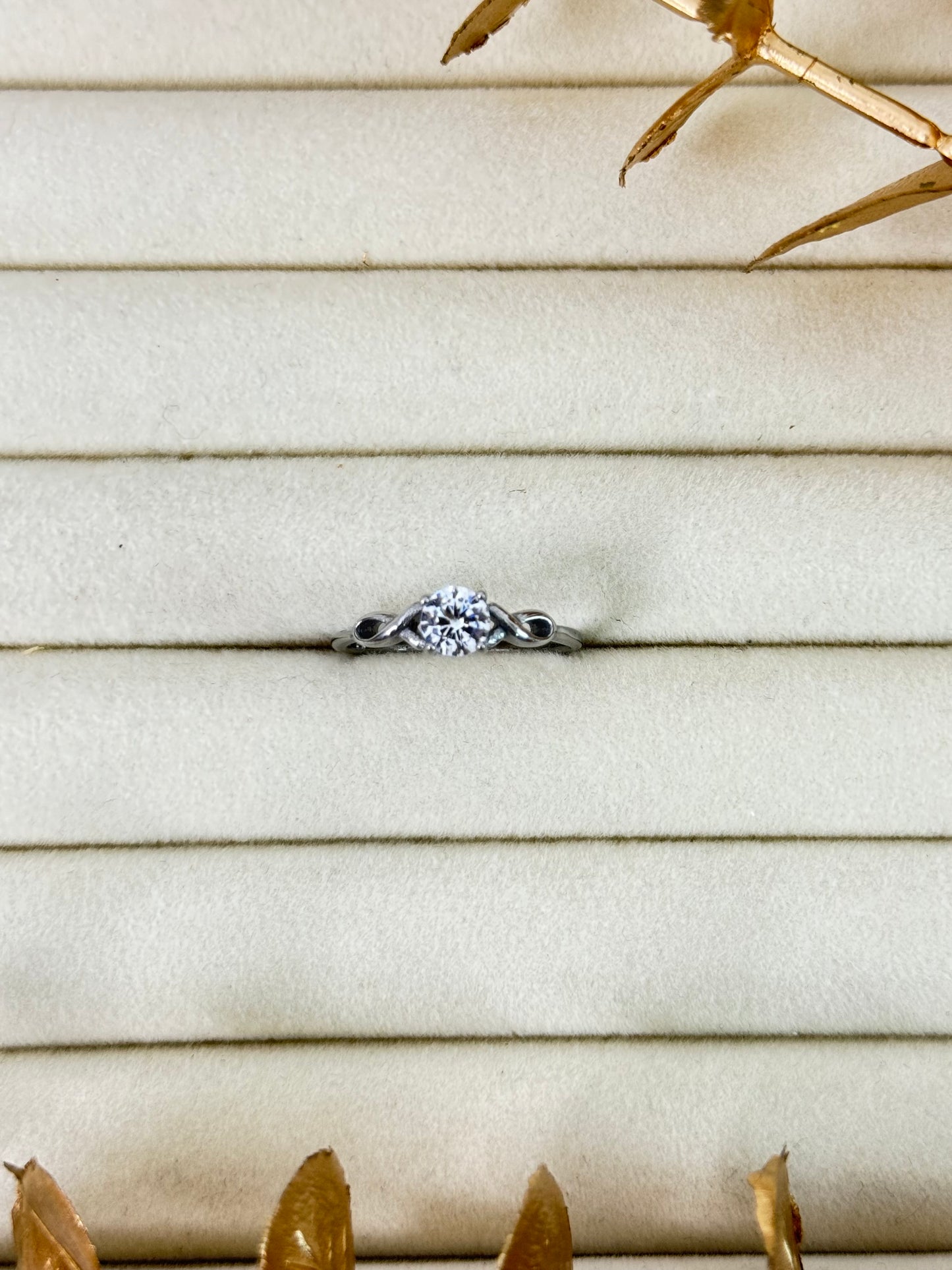 Juliette in Silver | Ring 1401