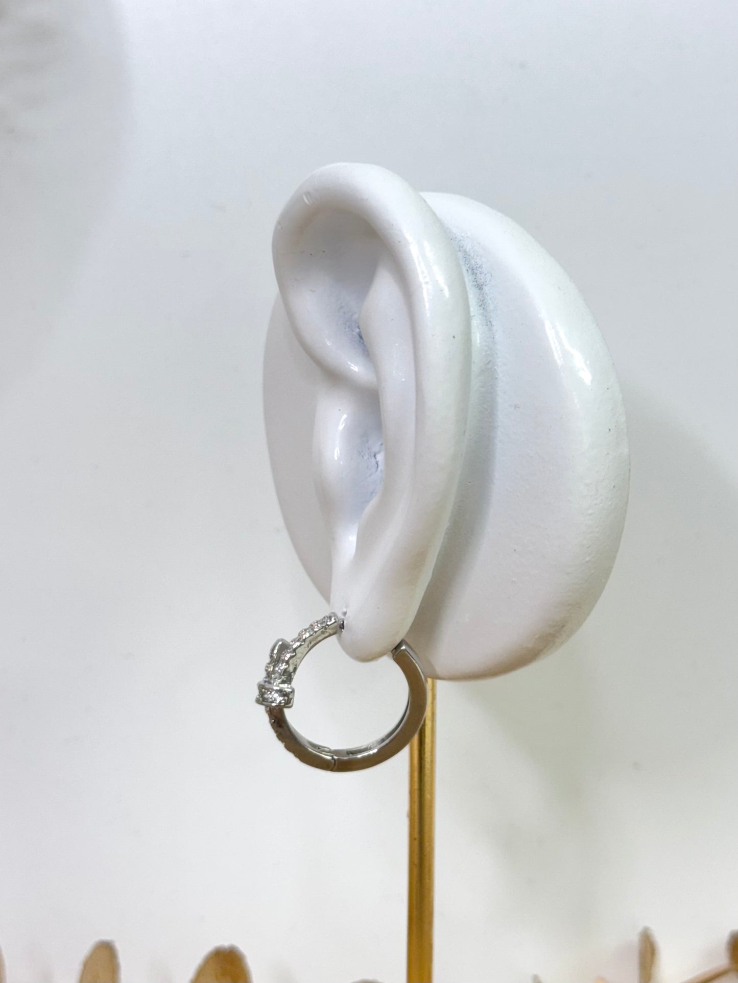 White Gold Earrings 1700
