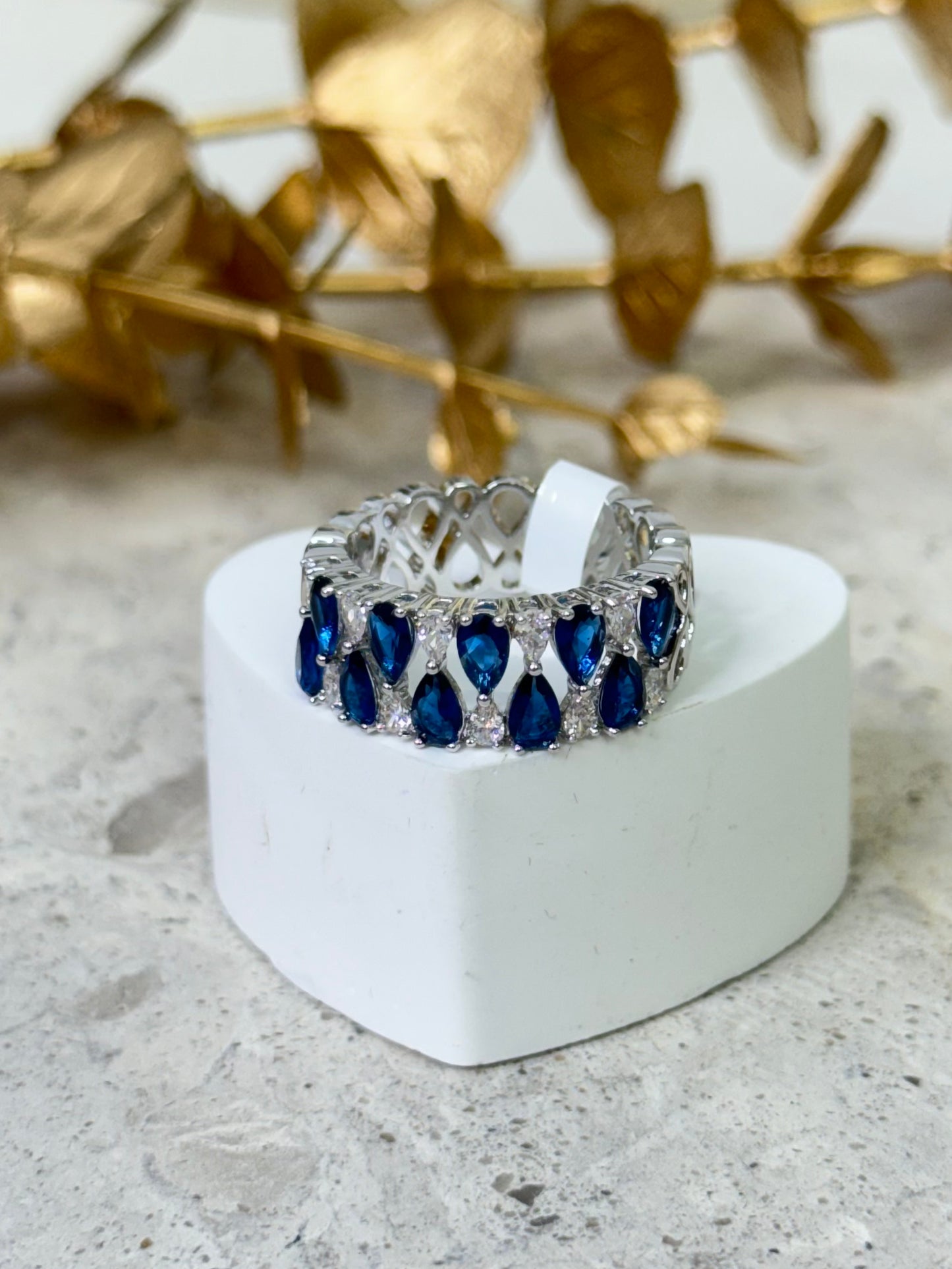 Ring 3270