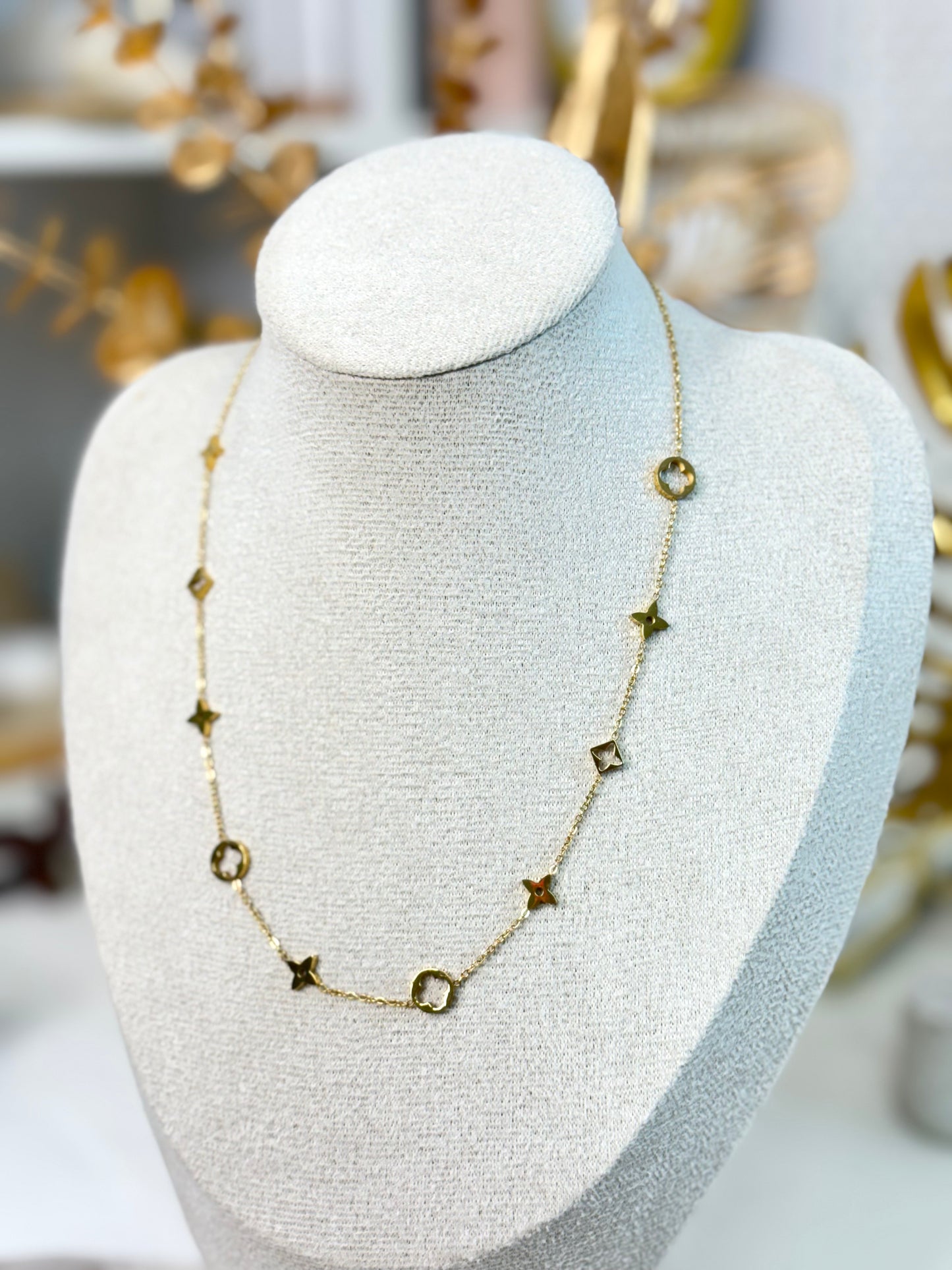 Timeless Jewellery, Simple Necklace, Perfect Gift for Her
Elegant Necklace, Dainty Jewelry, Classic Gold Chain, Fashion Accessories
Sleek Necklace, Trendy Jewellery, Lightweight Chain, Stylish Gift Idea
Statement Necklace, Modern Jewellery, Versatile Chain, Women's Fashion Necklace
Luxury Necklace, Hypoallergenic Jewellery, Durable Chain, Non-Tarnish Necklace
Chic Necklace, Birthday Gift, Anniversary Jewellery, Must-Have Accessory