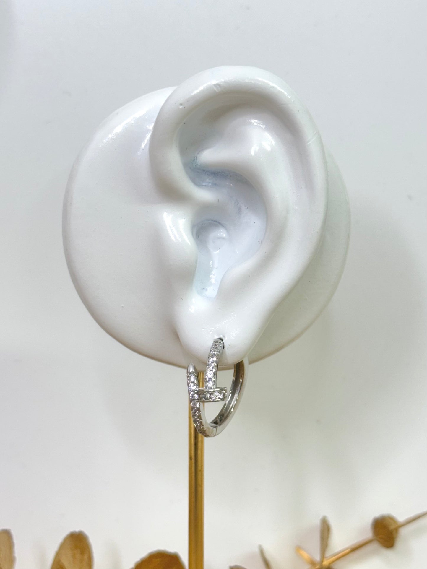 White Gold Earrings 1700