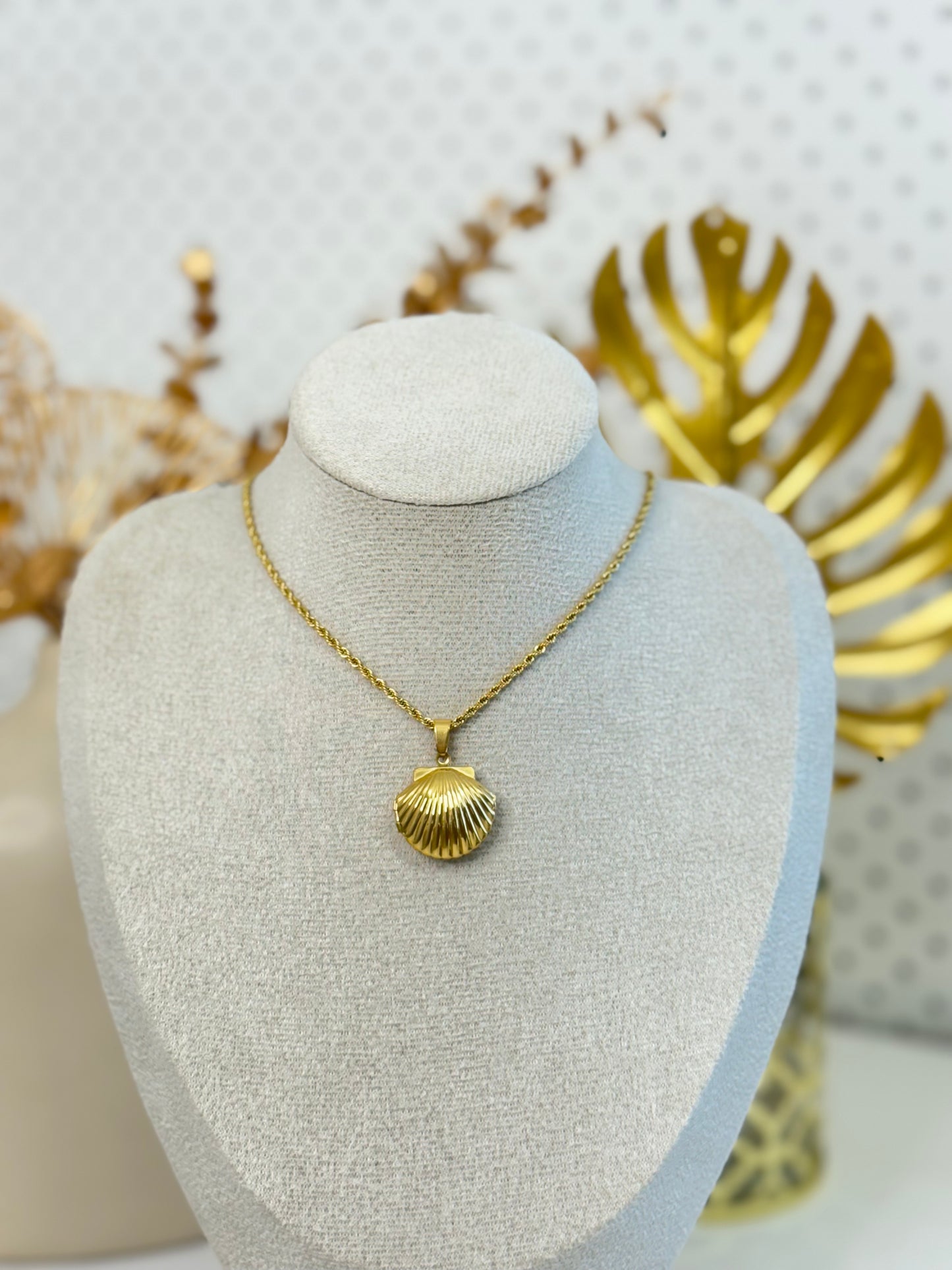Isla Locket Necklace
