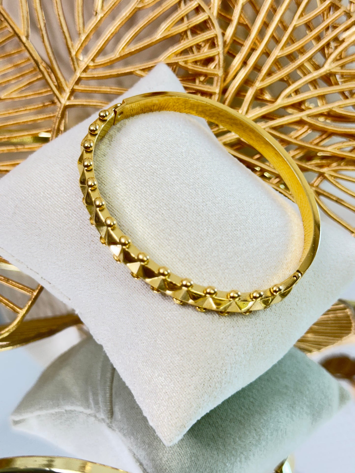 Carmen Bangle 3799