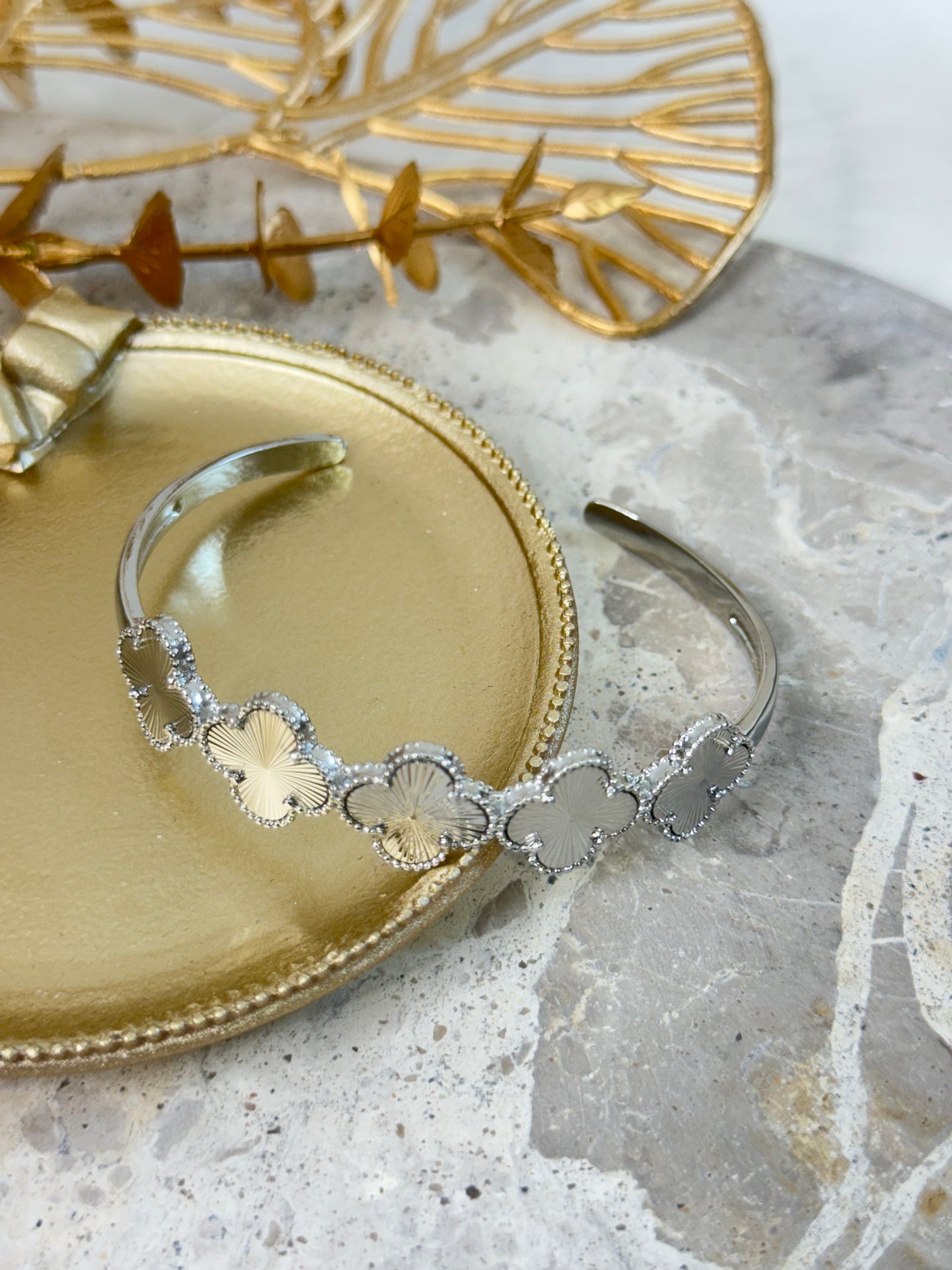 Bangle 594