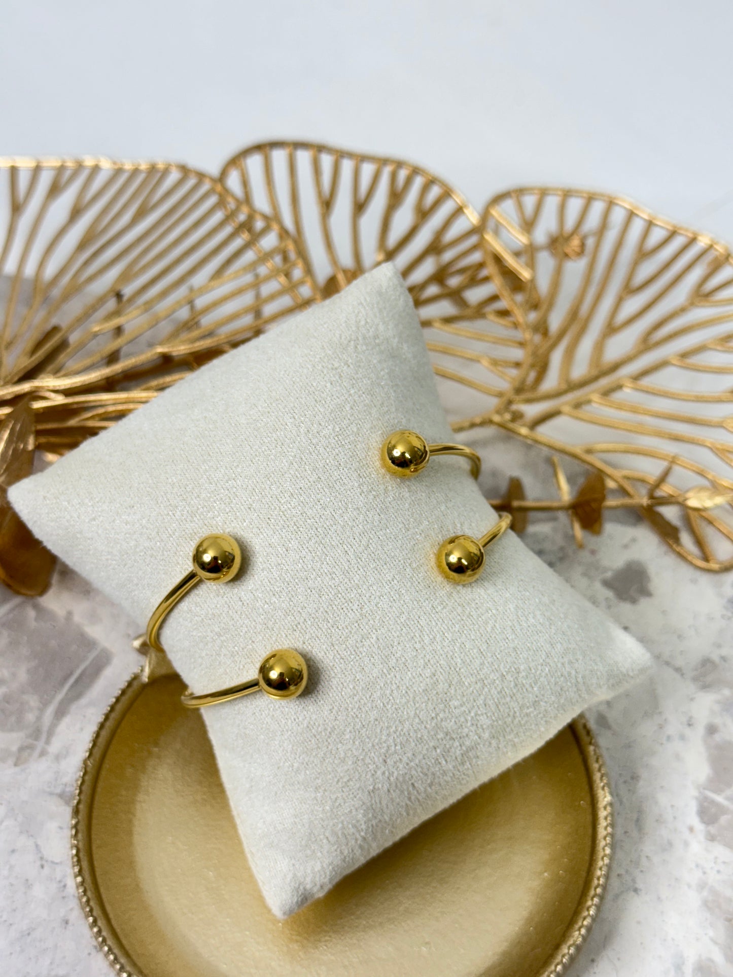 Bangle 642