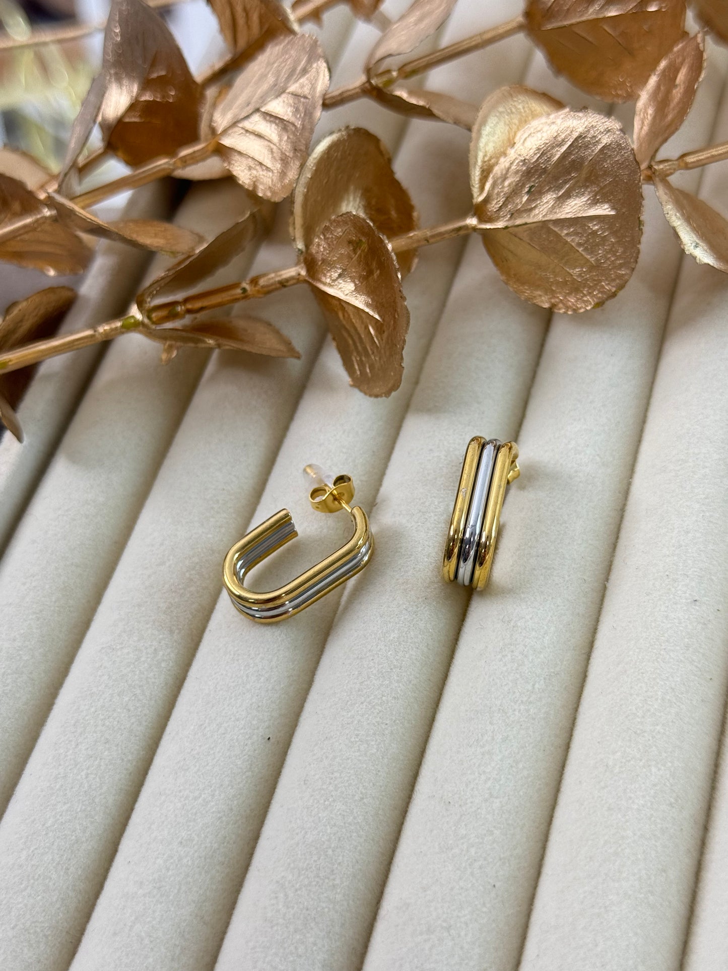 Bella Earrings 1042