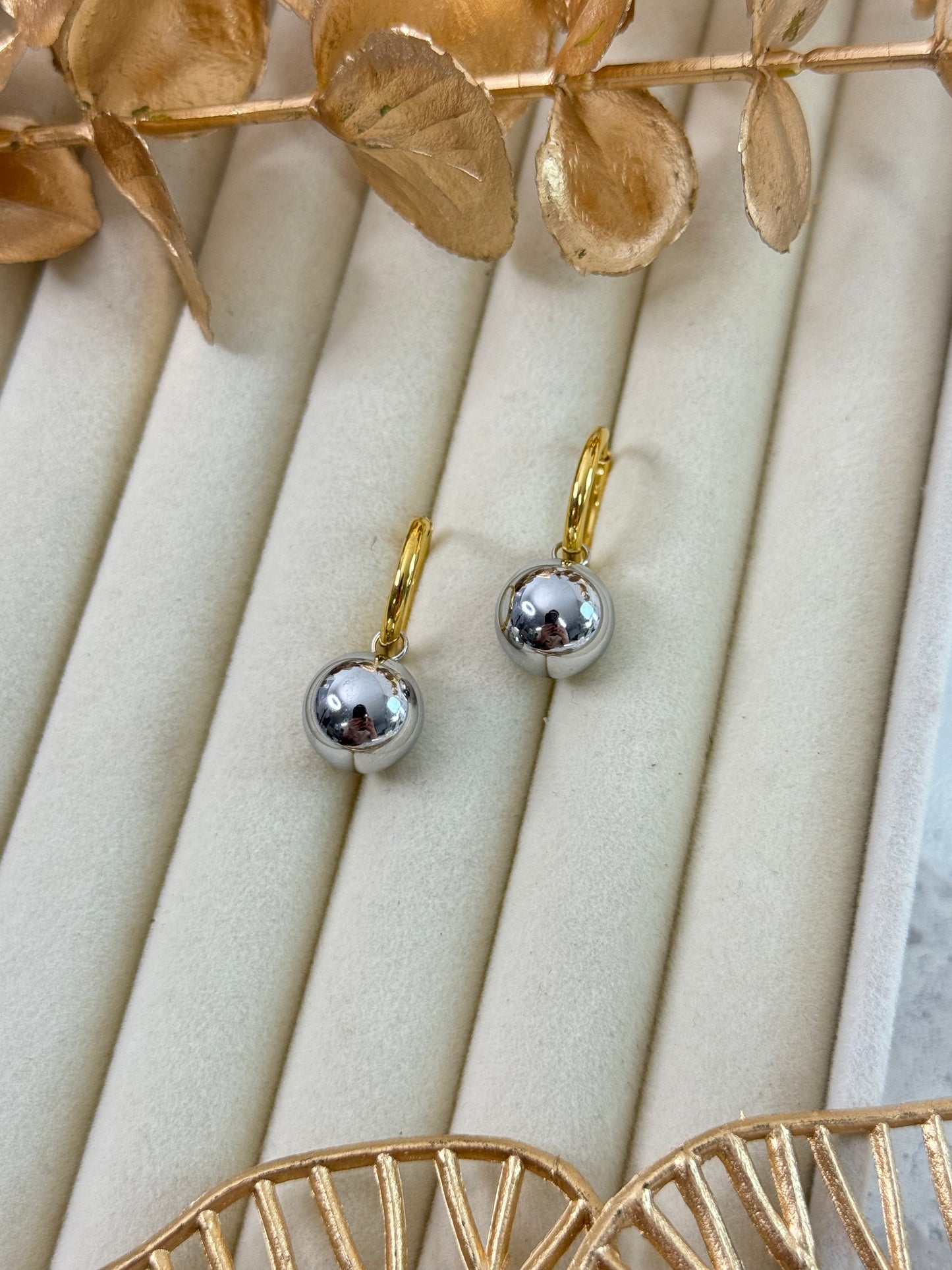 Nely Earrings 1047