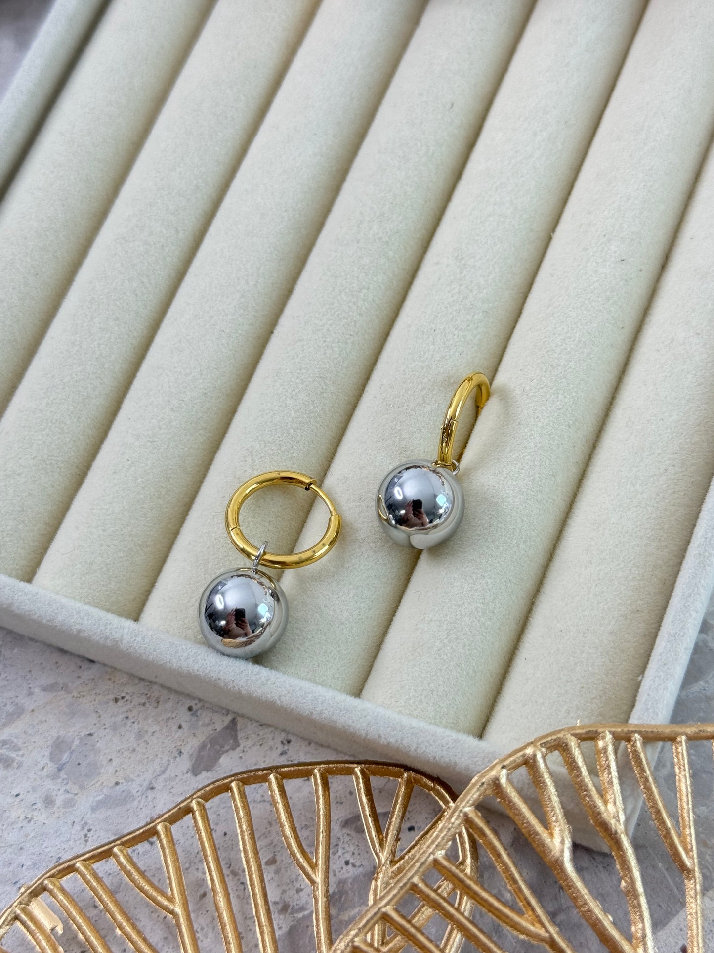 Nely Earrings 1047