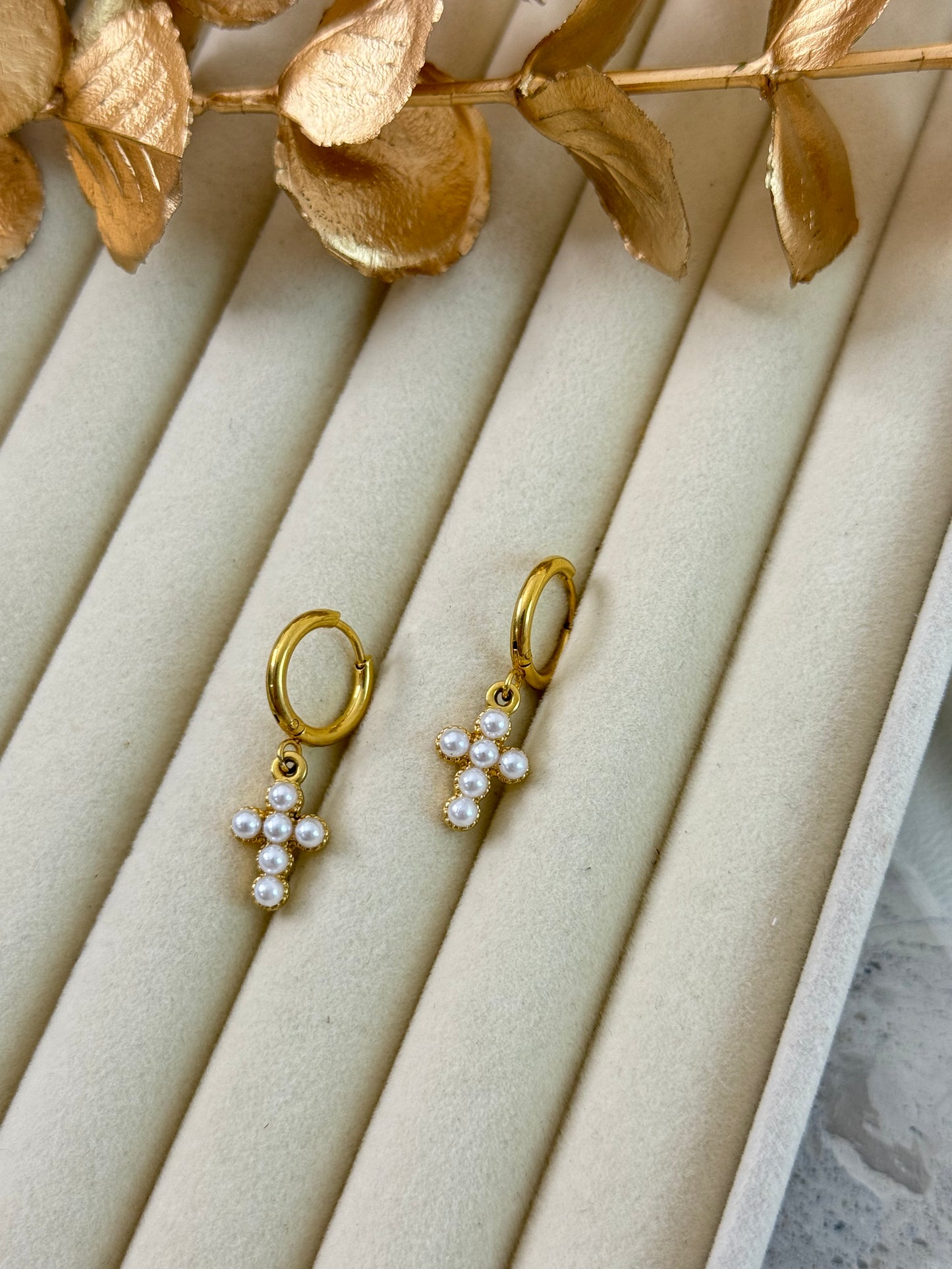 Cross Pearl Earrings 1079