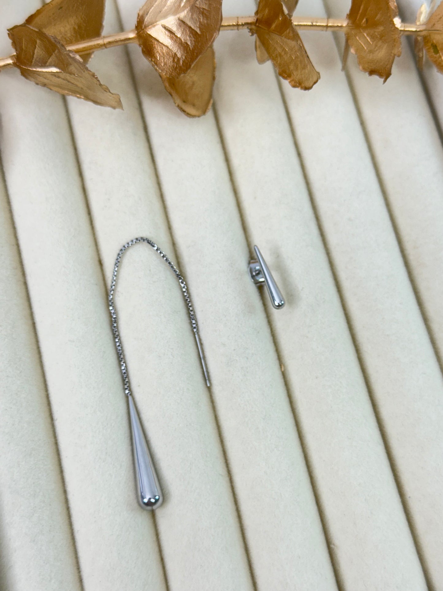 Earrings 1208
