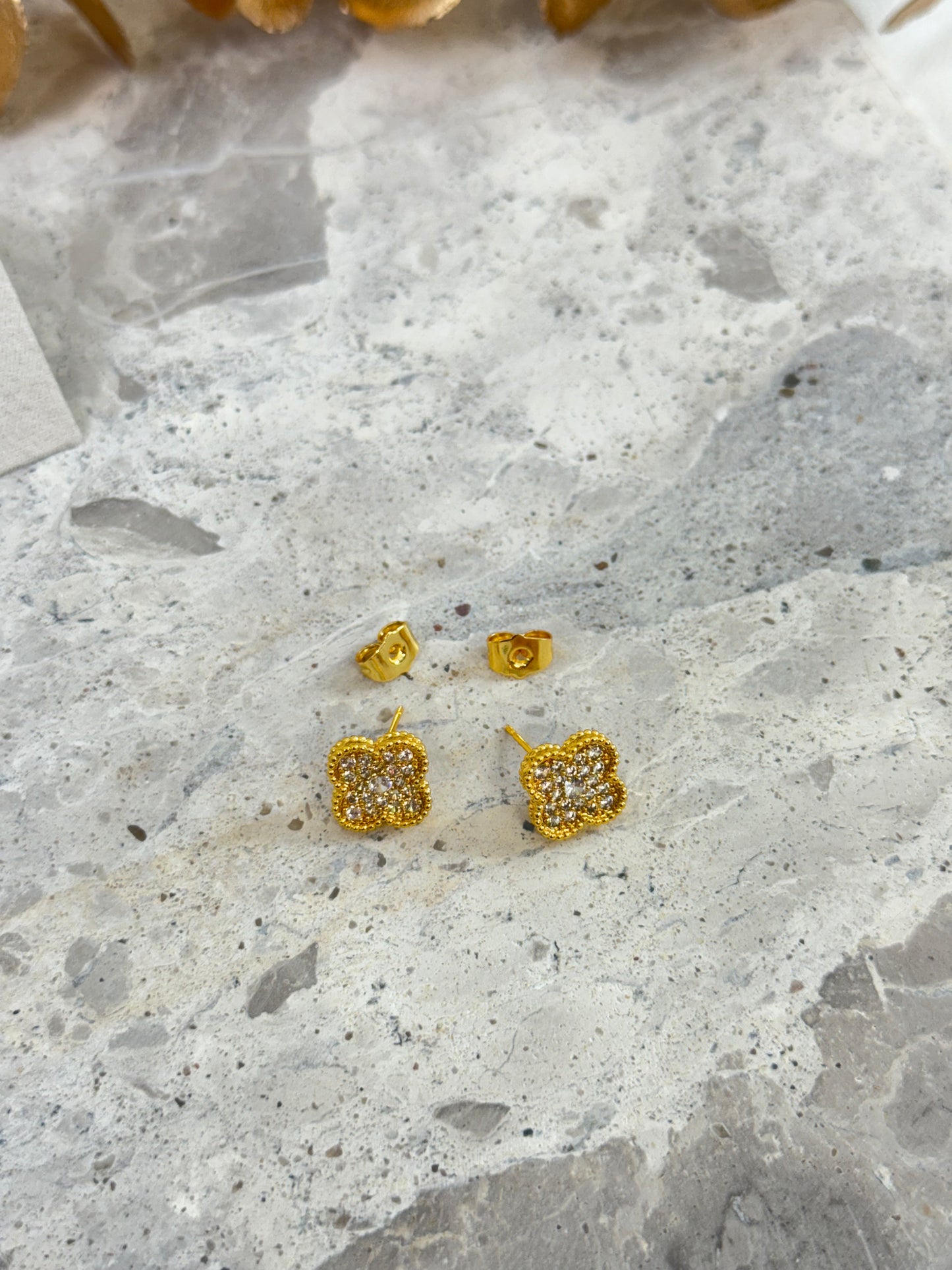 Yellow Gold Earrings 1907