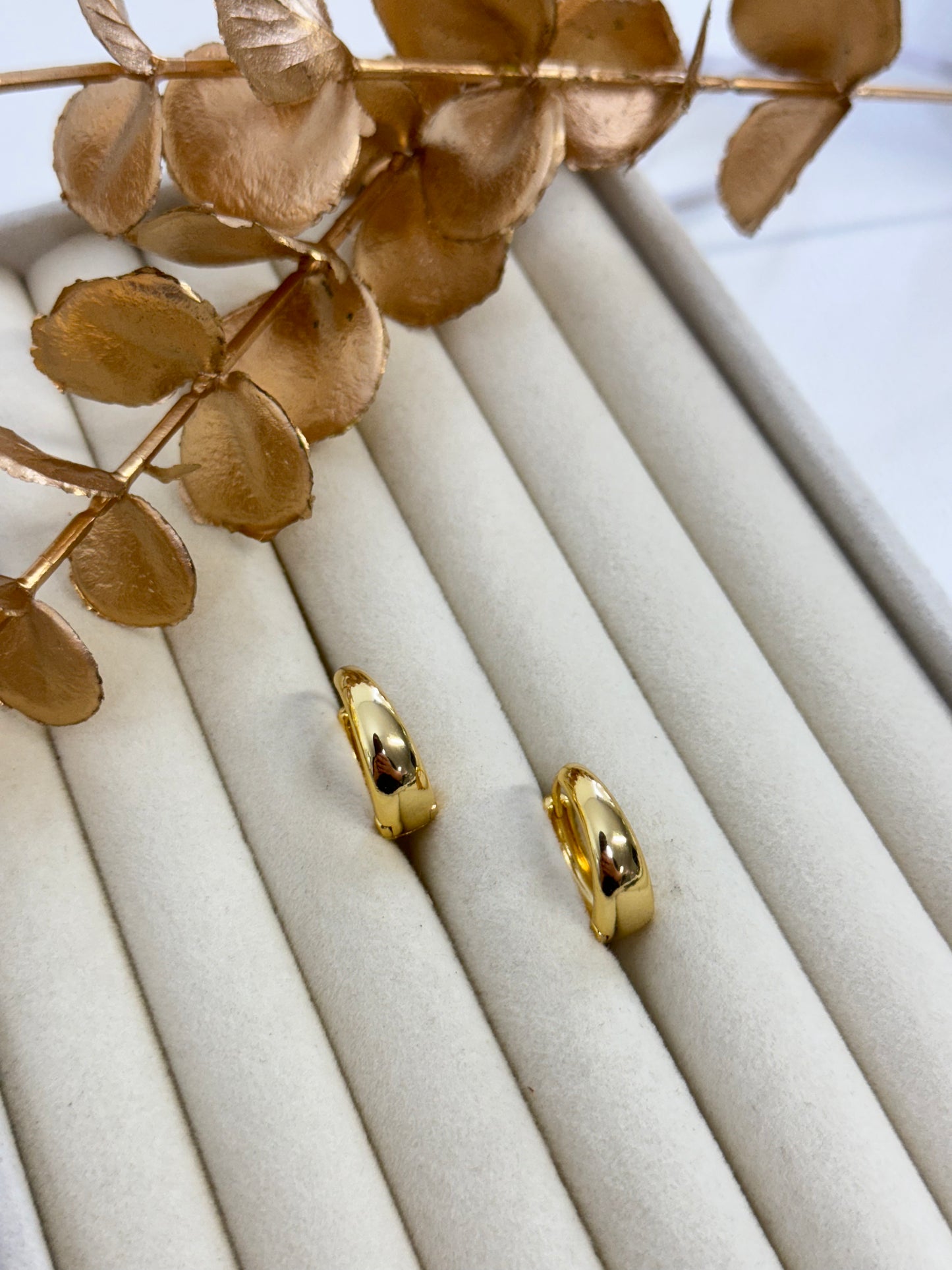 Yellow Gold Earrings 1921