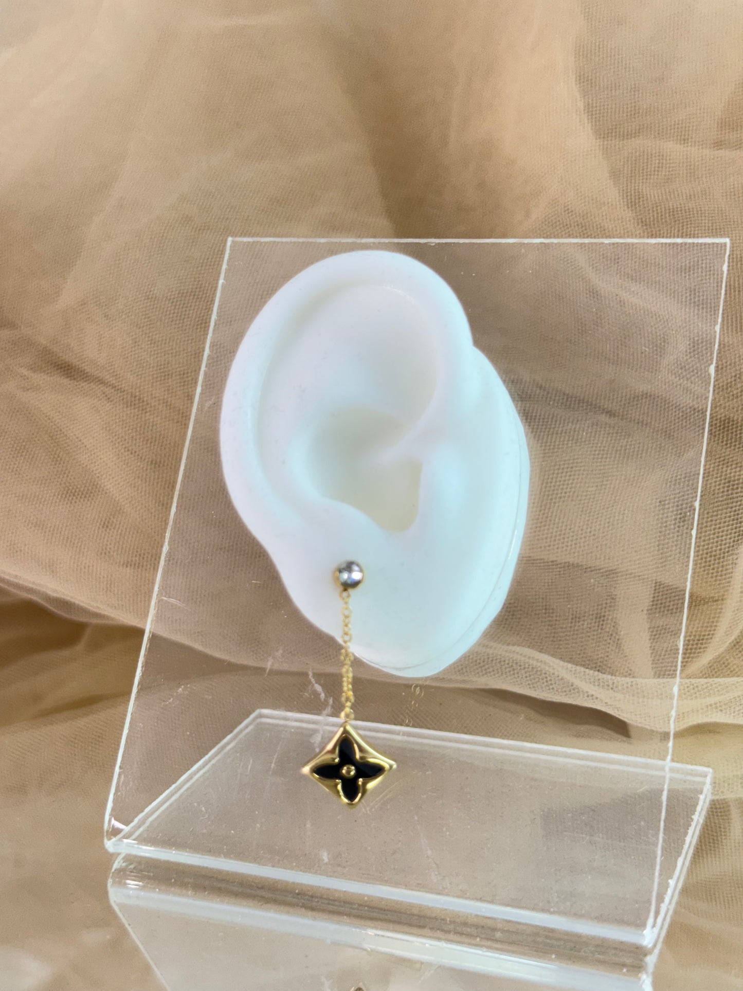 Naomi Dangling Earrings 2824