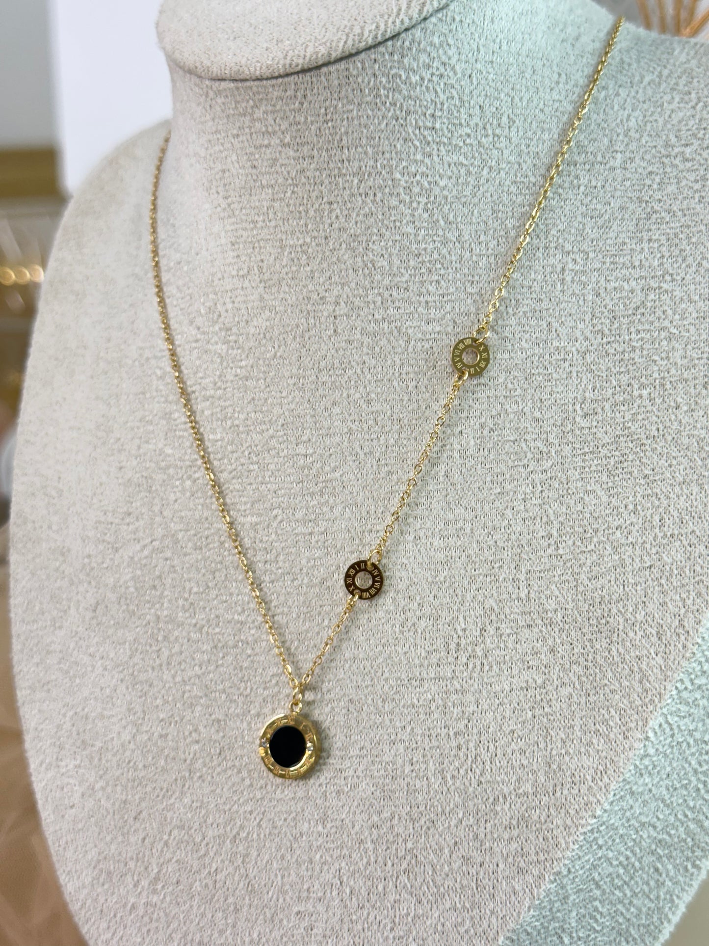 Aster Necklace 2846