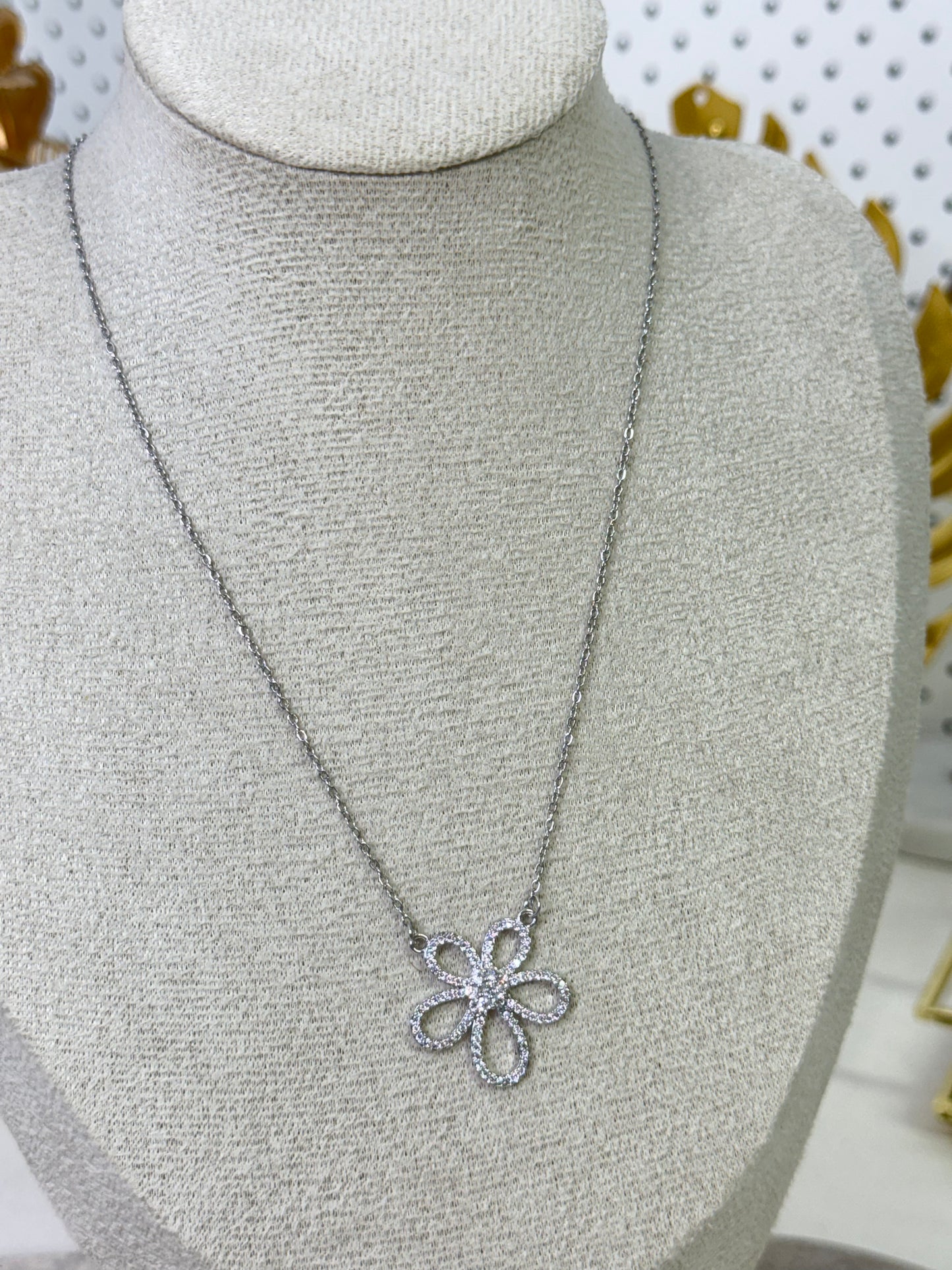 Mona Necklace 3251