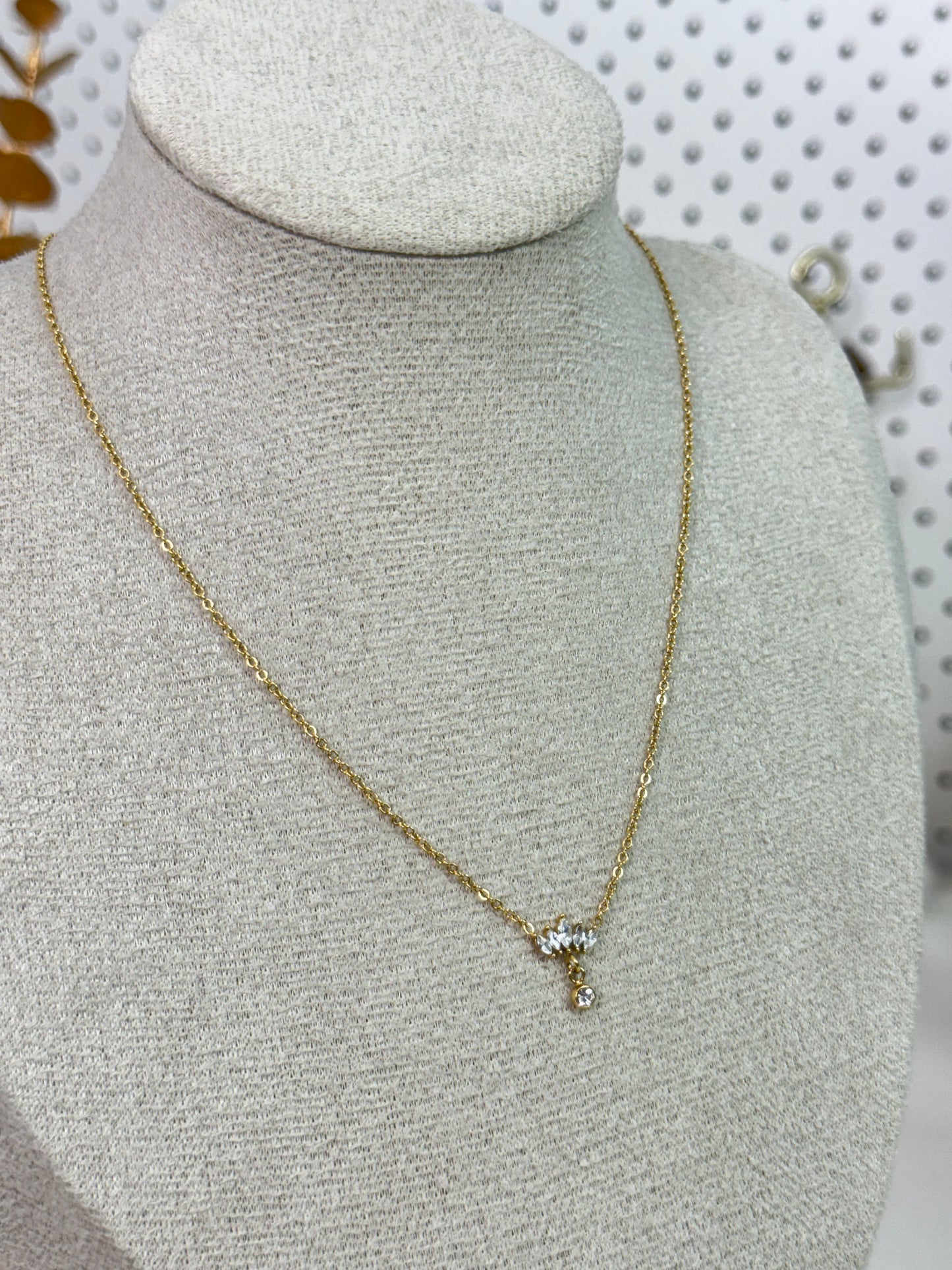Timeless Jewellery, Simple Necklace, Perfect Gift for Her
Elegant Necklace, Dainty Jewelry, Classic Gold Chain, Fashion Accessories
Sleek Necklace, Trendy Jewellery, Lightweight Chain, Stylish Gift Idea
Statement Necklace, Modern Jewellery, Versatile Chain, Women's Fashion Necklace
Luxury Necklace, Hypoallergenic Jewellery, Durable Chain, Non-Tarnish Necklace
Chic Necklace, Birthday Gift, Anniversary Jewellery, Must-Have Accessory