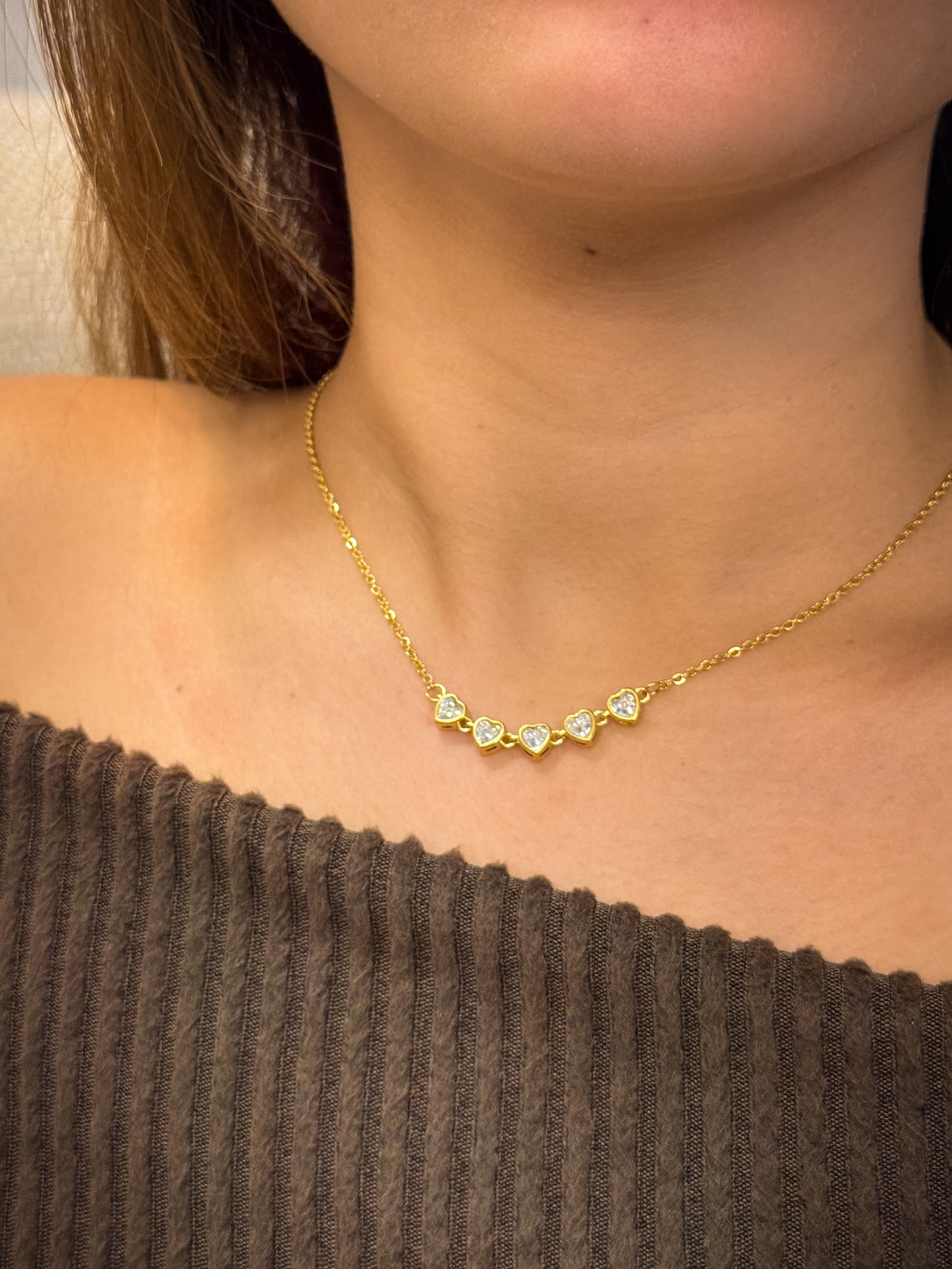 gold necklace, timeless jewellery, perfect gift for her, elegant necklace, charm necklace, best gift for her, classic gold chain necklace, stylish gift, statement necklace, versatile necklace, necklace Australia, link chain necklace, interlocking pendant necklace, y-shaped necklace, necklace with stone pendant, necklace with bold pendant, pendant with stones, necklace with gem pendant, necklace with colored stone pendant, gem necklace, bold pendant necklace, heart pendant necklace, charm necklace