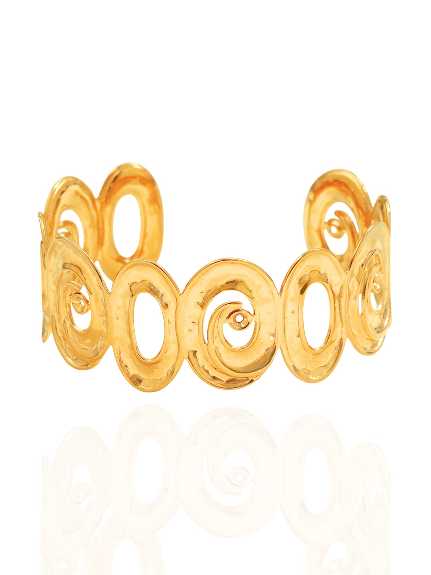 timeless jewellery, perfect gift for her, elegant jewellery, elegant bracelet, charm bracelet, dainty jewellery, simple jewellery, fashion accessories, sleek jewellery, trendy jewellery, lightweight bangle, stylish jewellery, simple bangle, classic gold bangle, cuff bangle, flower bangle, intricate design bangle, best gift for her, classic gold chain bangle, stylish gift, statement bracelet, versatile bracelet, bracelet Australia, gold bracelet, gold bangle, elegant bangle, classic bangle