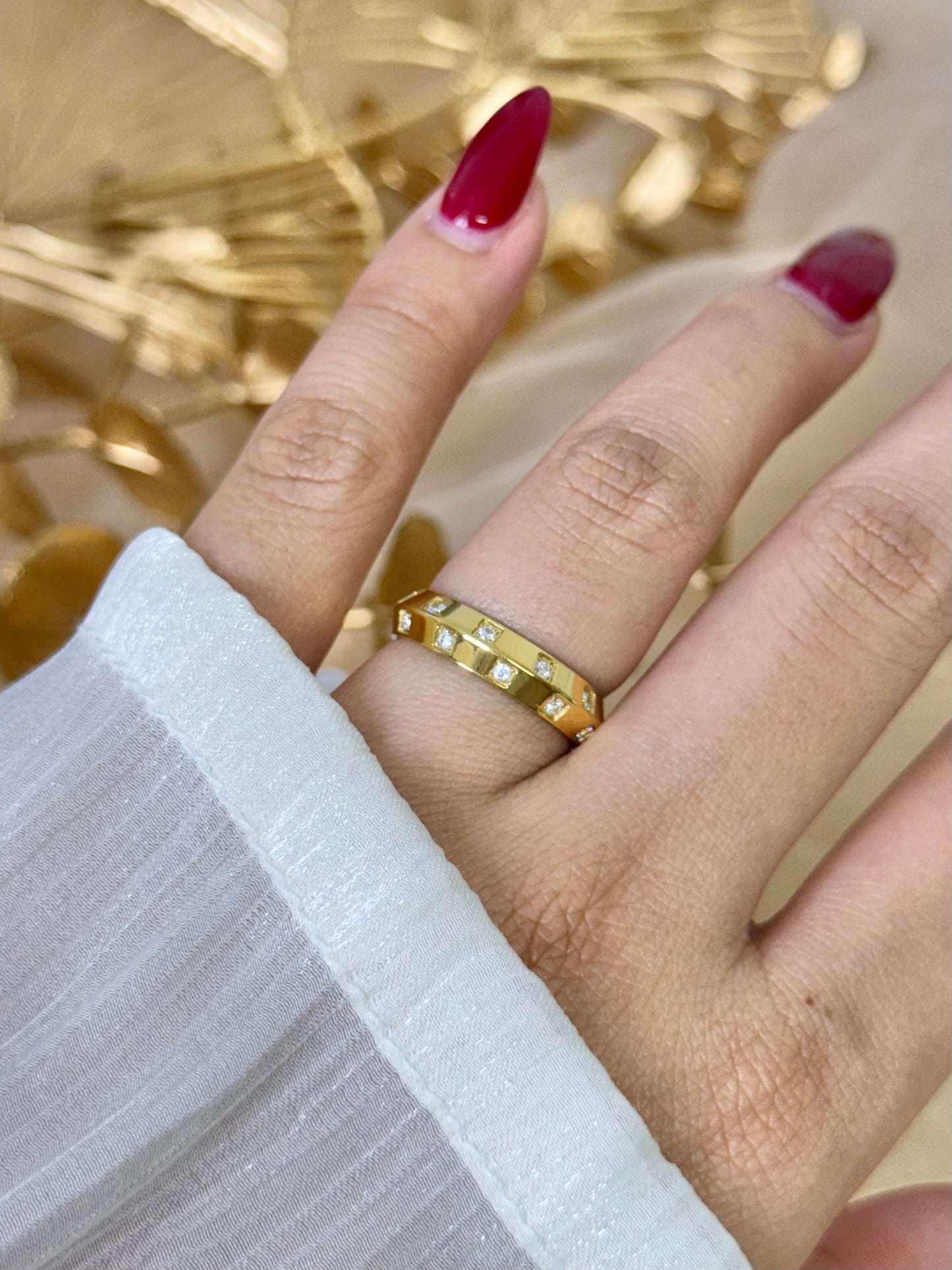 gold ring, cute ring, minimal ring, ring with stone, simple ring, ring with embedded stone