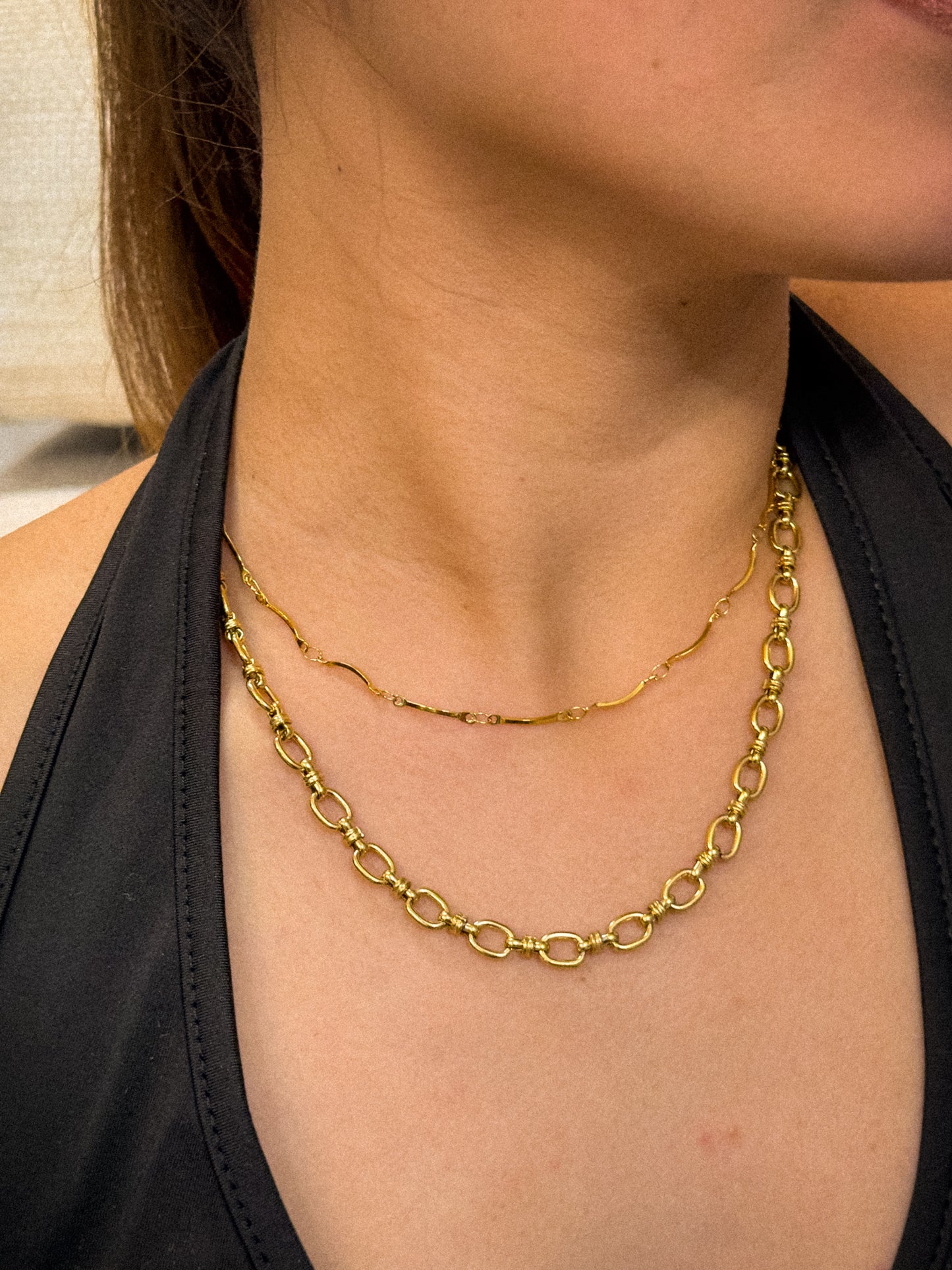 gold necklace, timeless jewellery, perfect gift for her, elegant necklace, charm necklace, best gift for her, classic gold chain necklace, stylish gift, statement necklace, versatile necklace, necklace Australia, link chain necklace, interlocking pendant necklace, y-shaped necklace, necklace with stone pendant, necklace with minimalist pendant, pendant with stones, necklace with gem pendant, minimalist design necklace, choker necklace, stackable chain choker