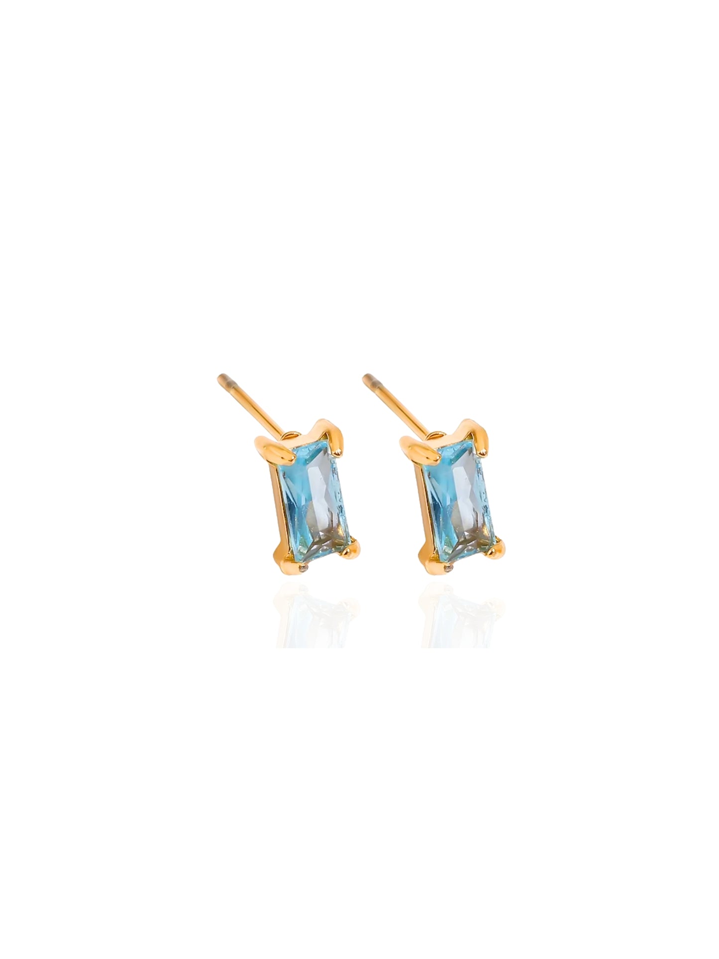 gold earrings, minimalist design earrings, jewellery for occasions, gift idea for her, cute earrings, dainty earrings, elegant earrings, dainty earrings, cute earrings, simple earrings, earrings with stones, unique design earrings, birthstone earrings, light blue earrings